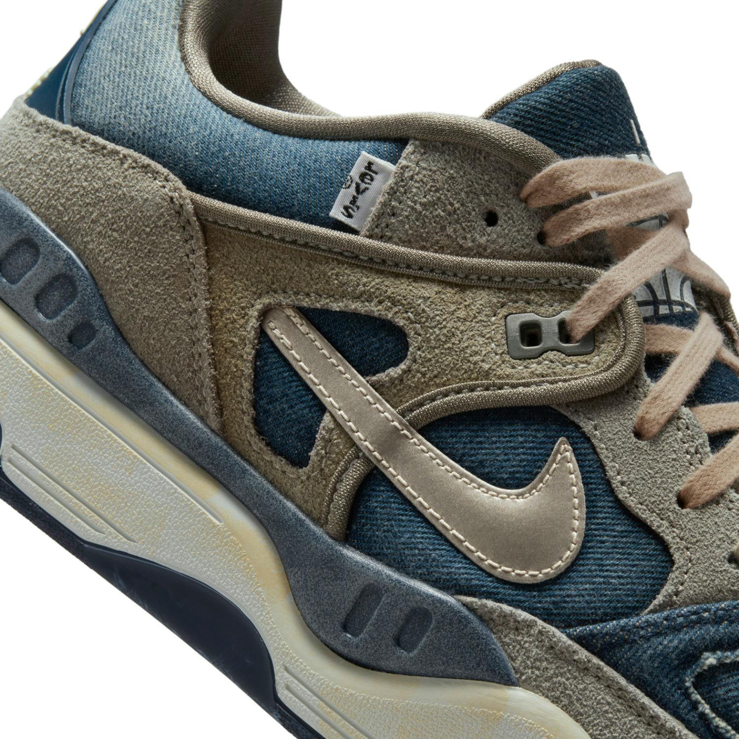 Nike levi's nigo air force 3 sneaker