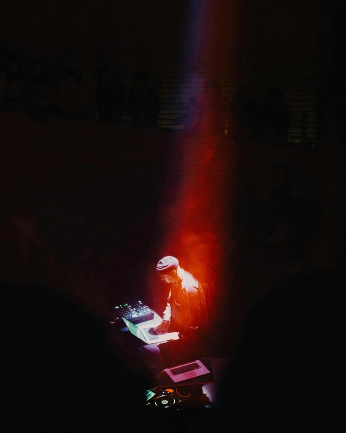 Kelman Duran plays at Deluge