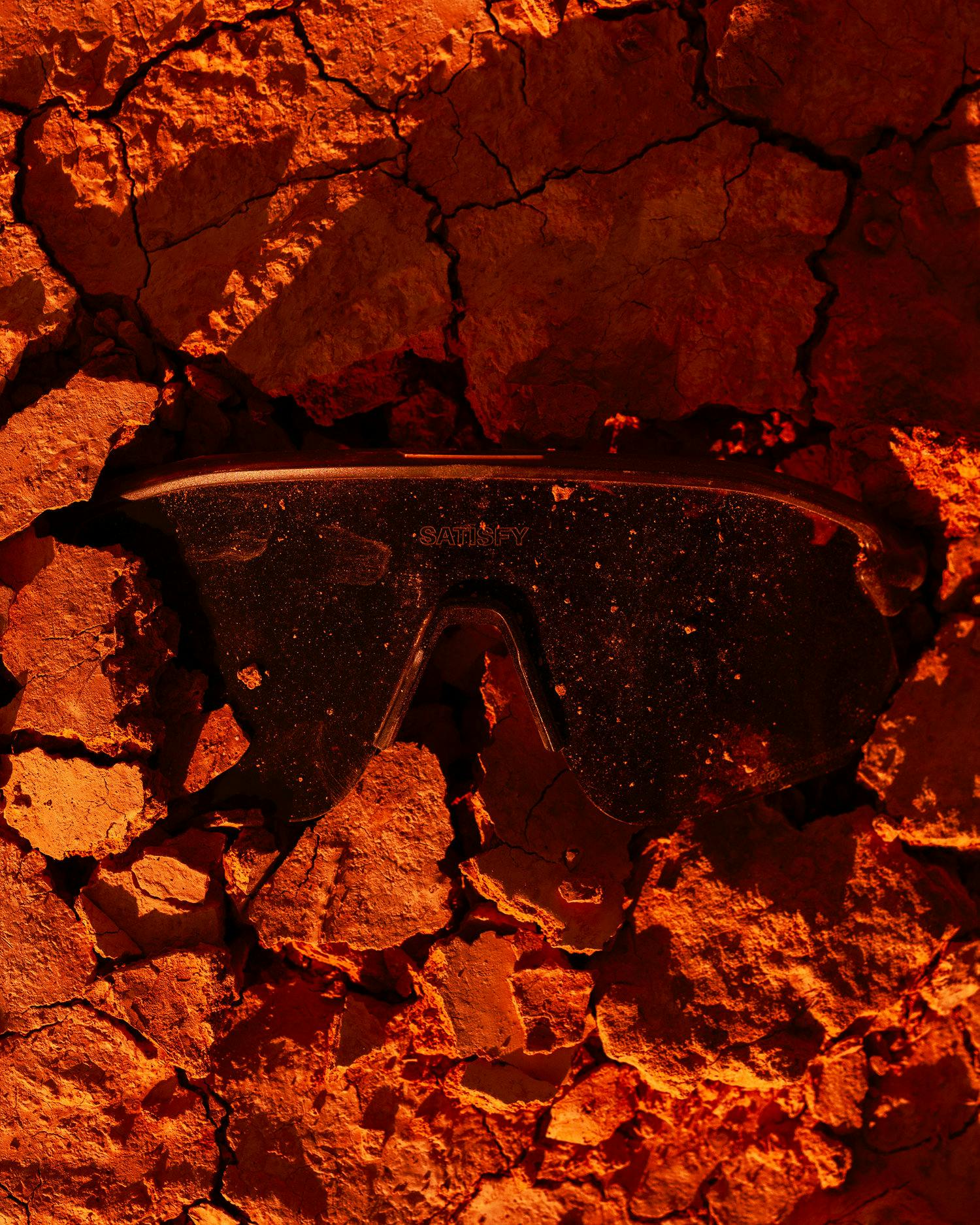 satisfy stunt devil oakley