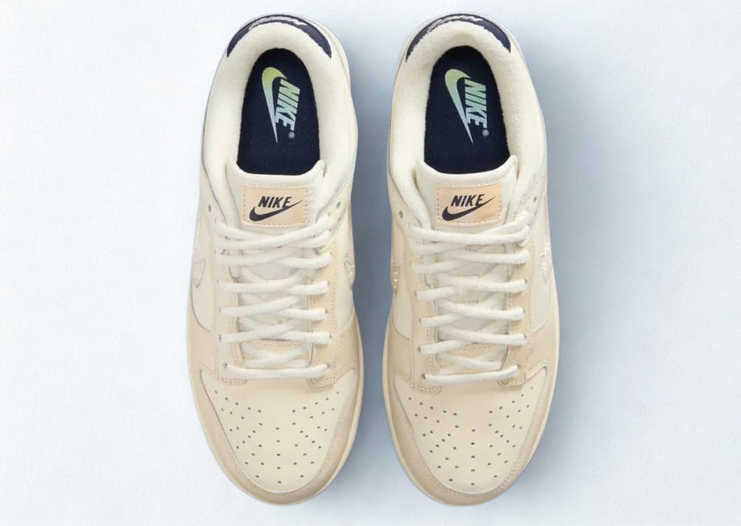 Nike Pearl Dunk Sneaker