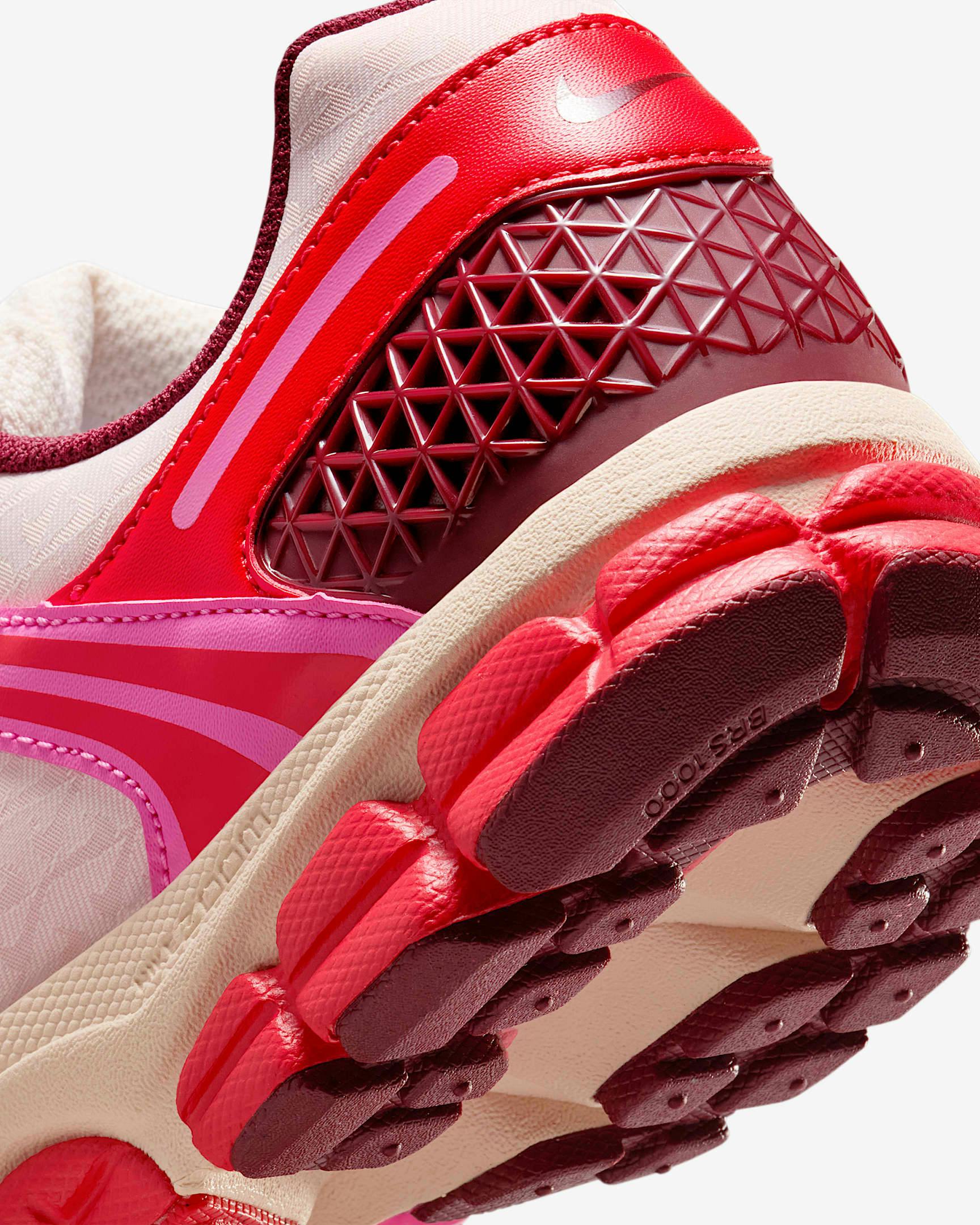 pink Nike Vomero 5 sneaker