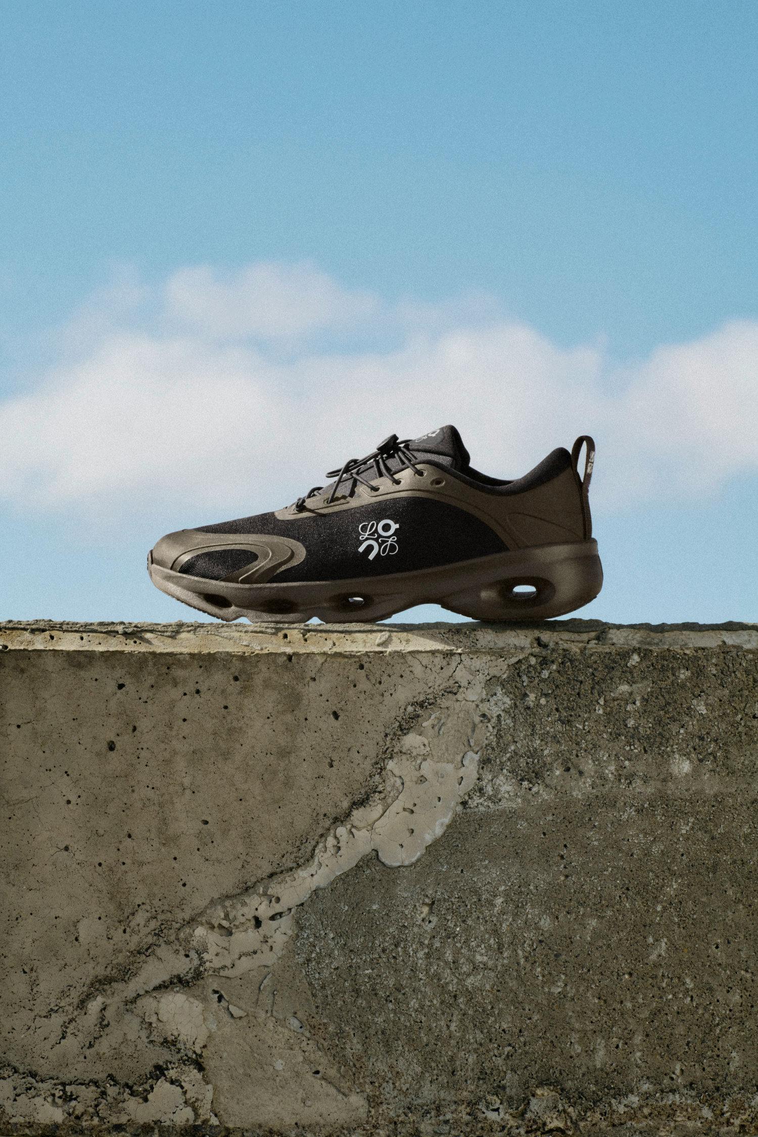 loewe on cloudsolo
