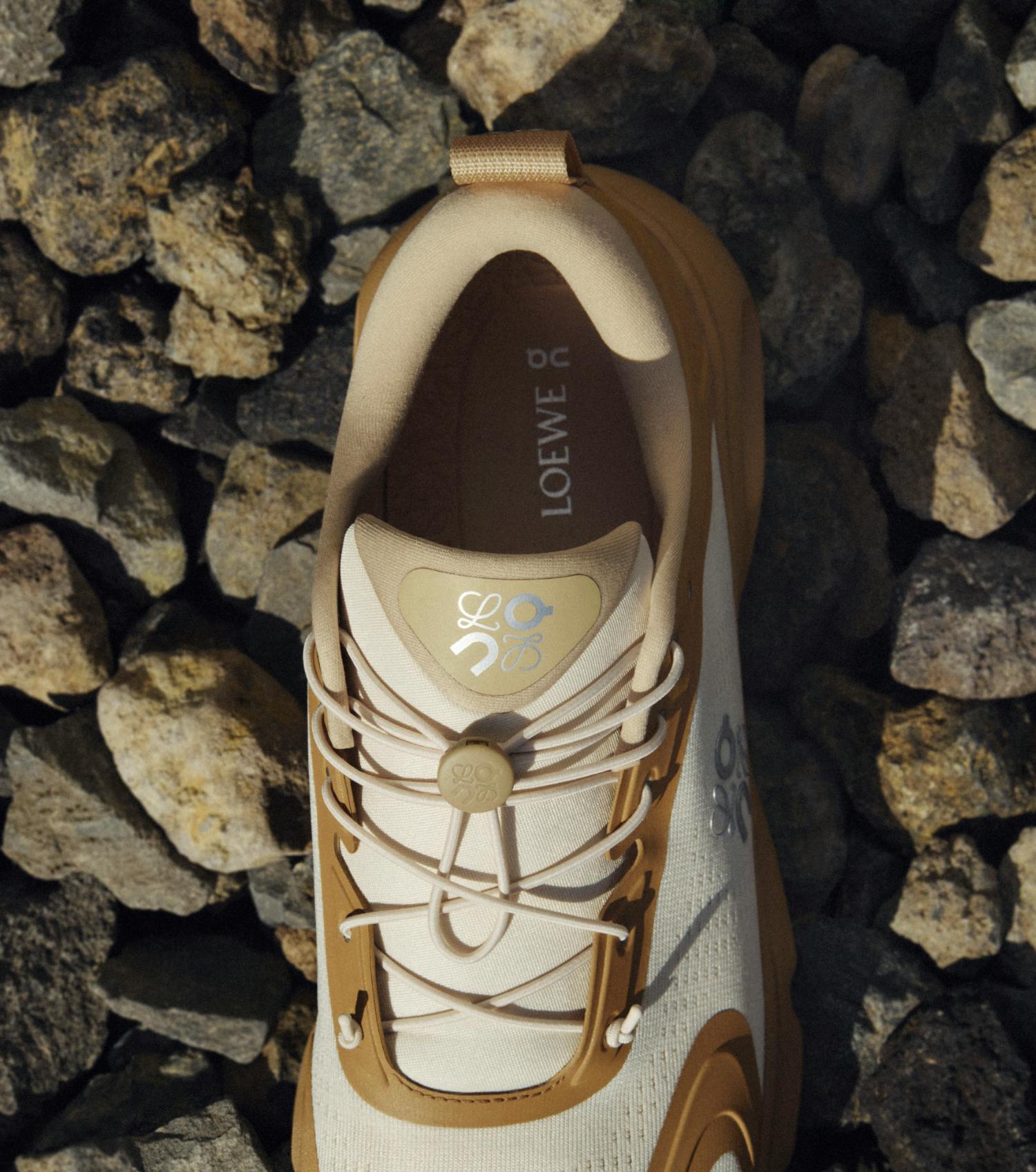 loewe on cloudsolo