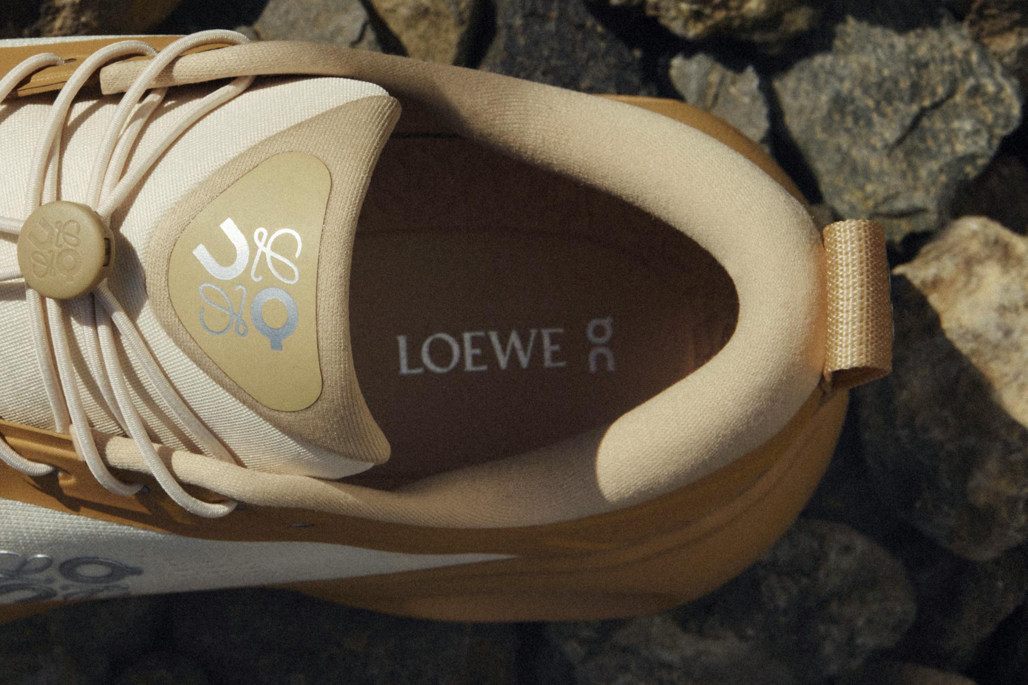 loewe on cloudsolo
