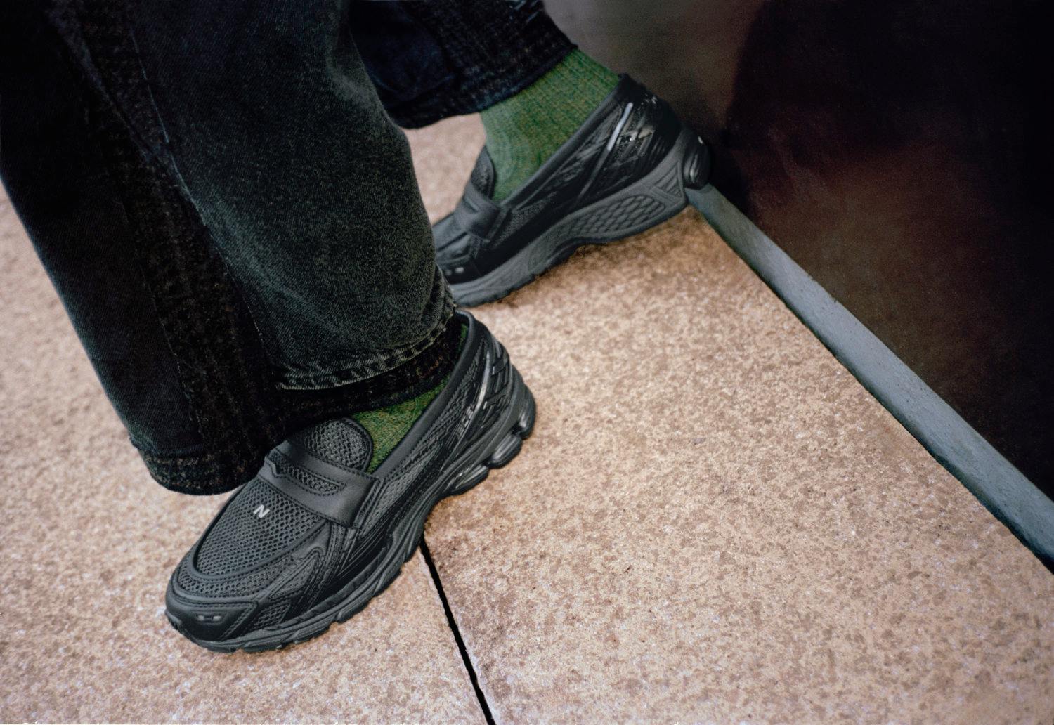 new-balance-u1906lai-phantom
