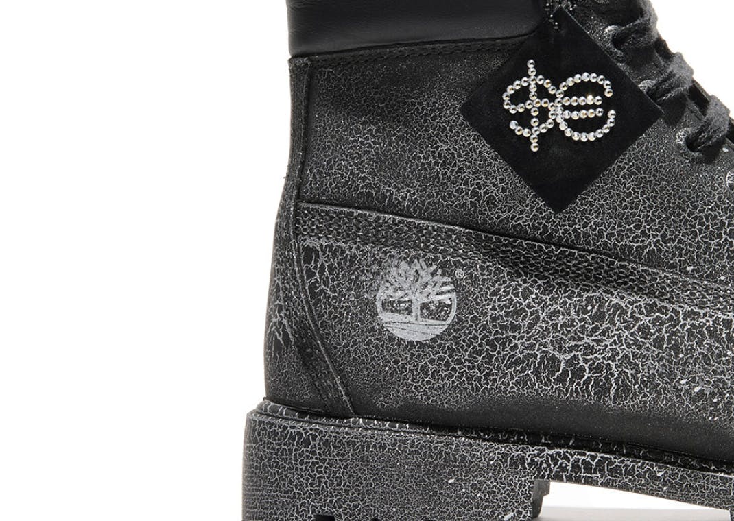 sfera-ebbasta-x-timberland-limited-edition-boot