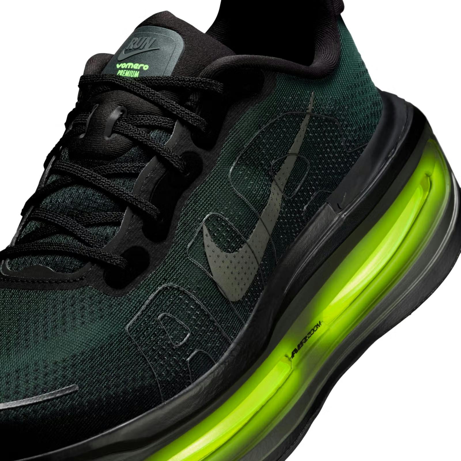 Nike  Vomero