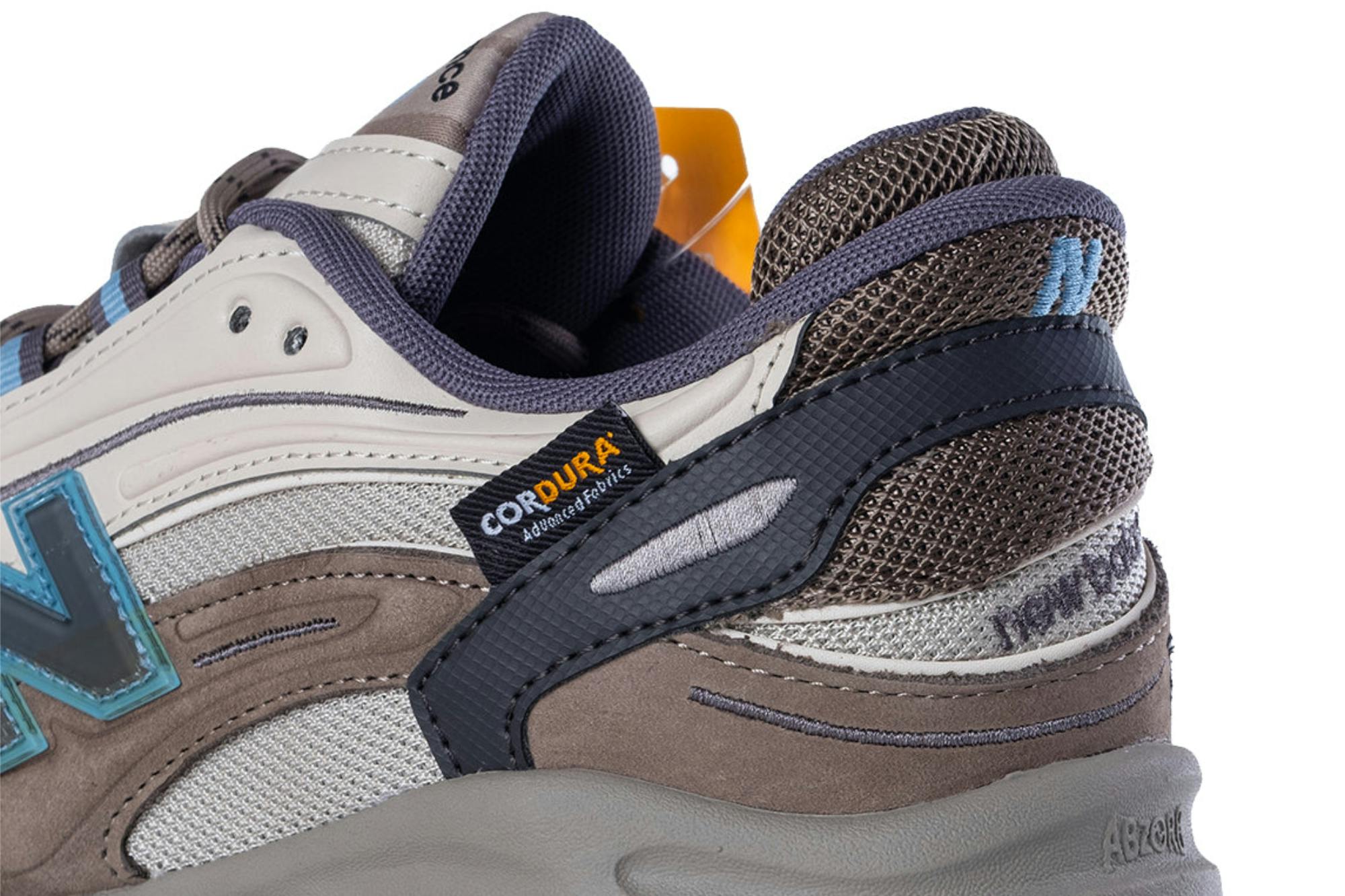 new balance 1000 cordura dockside
