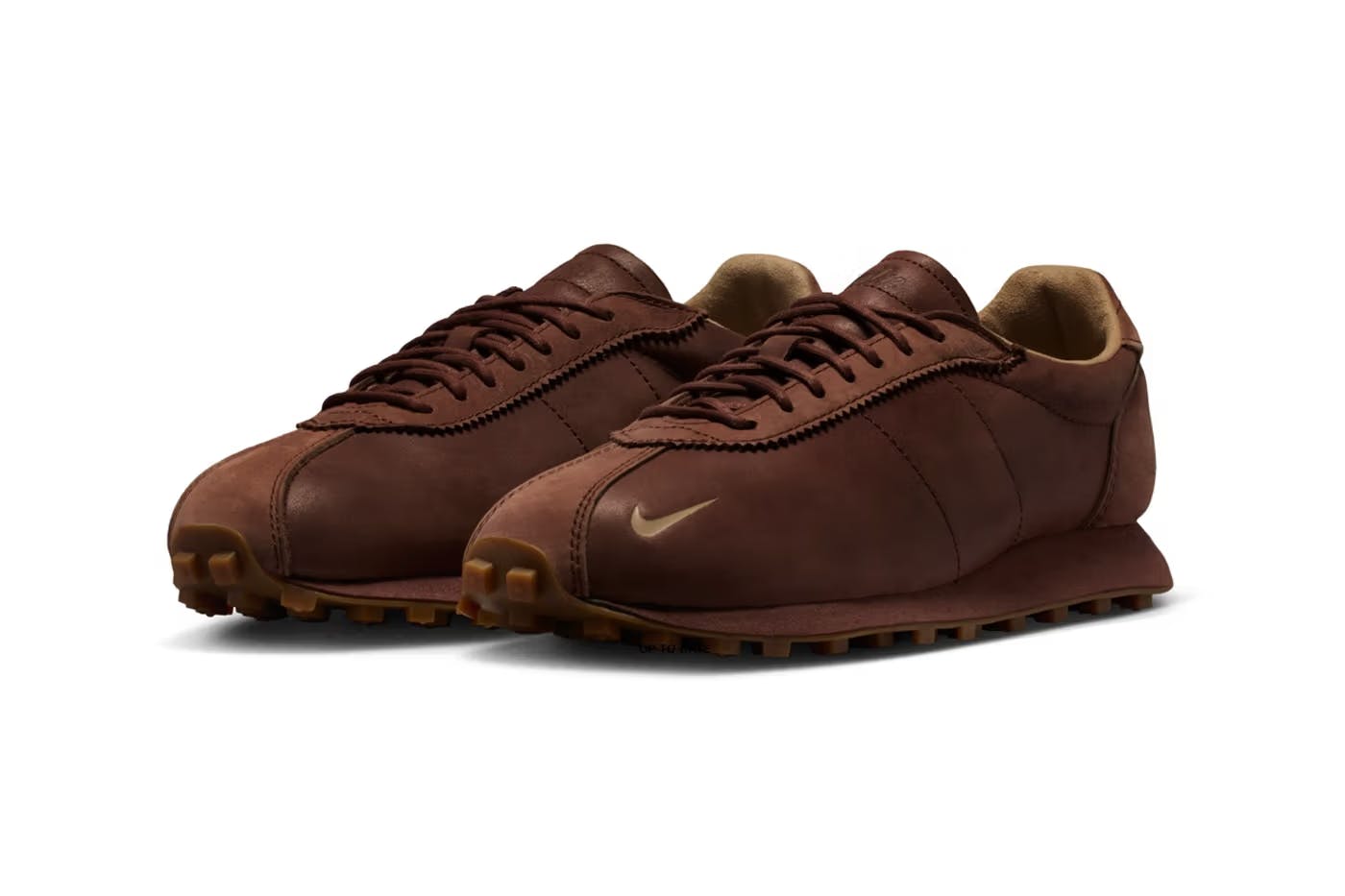 Nike LD-1000 Aritzia