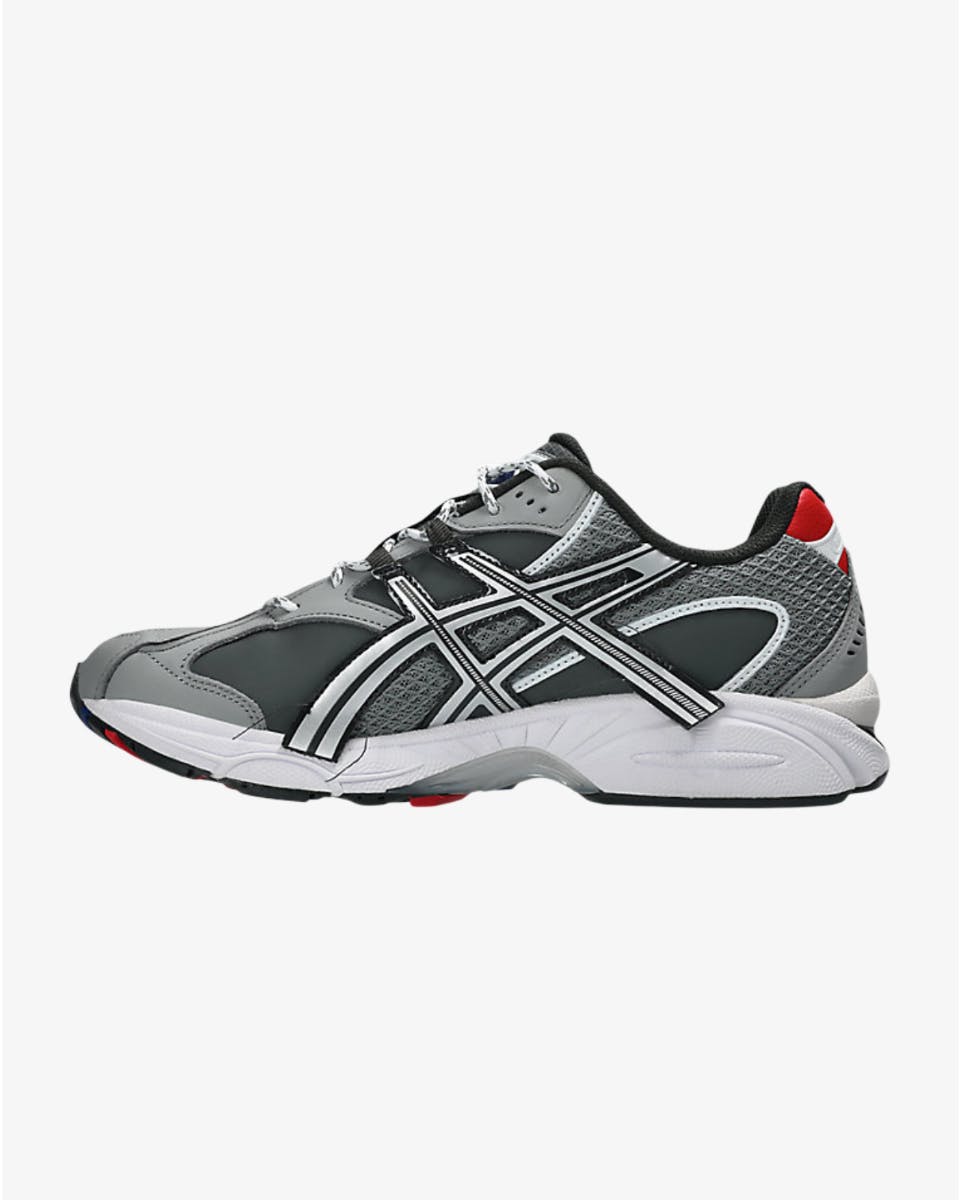 Asics x Invincible Gel Nimbus 10.1