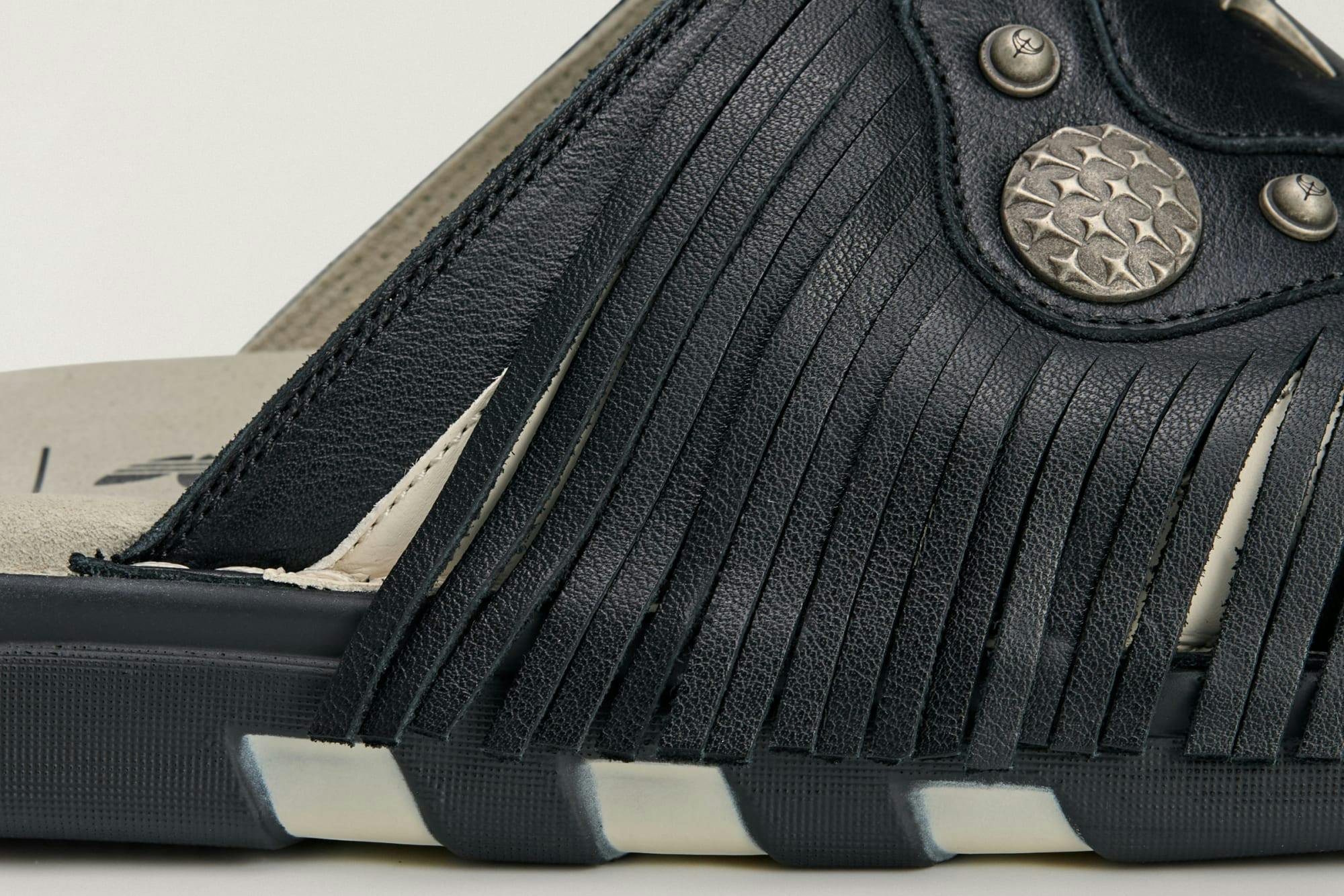 thug club adidas adiclog