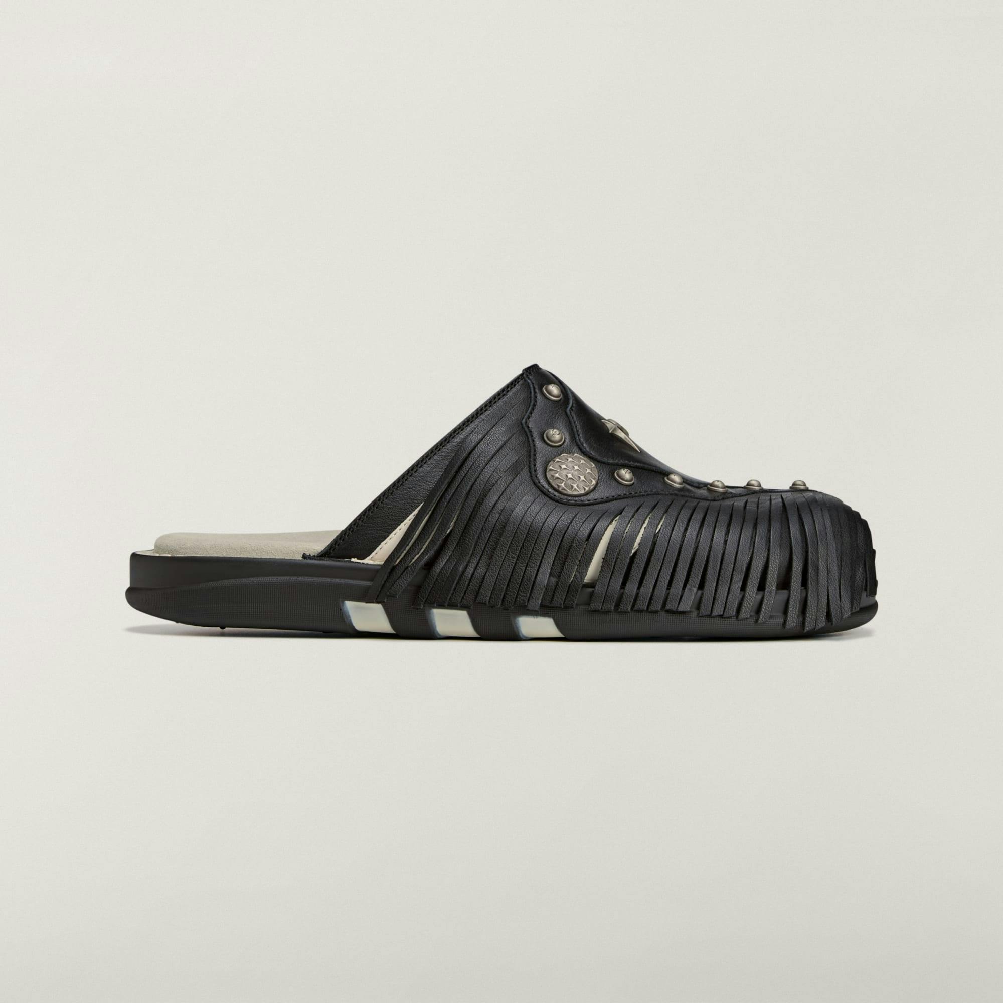 thug club adidas adiclog