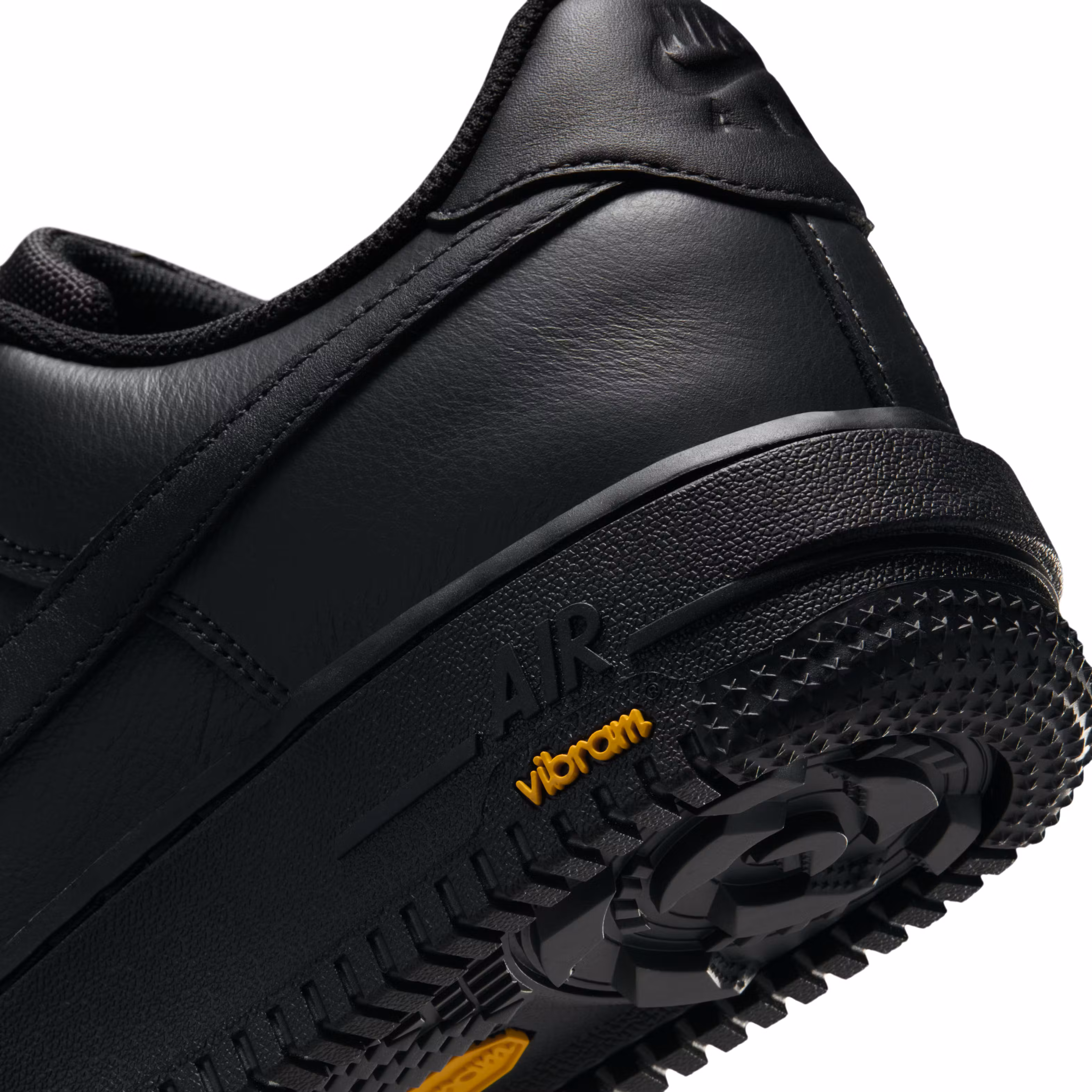 nike air force 1 gore-tex vibram off-noir