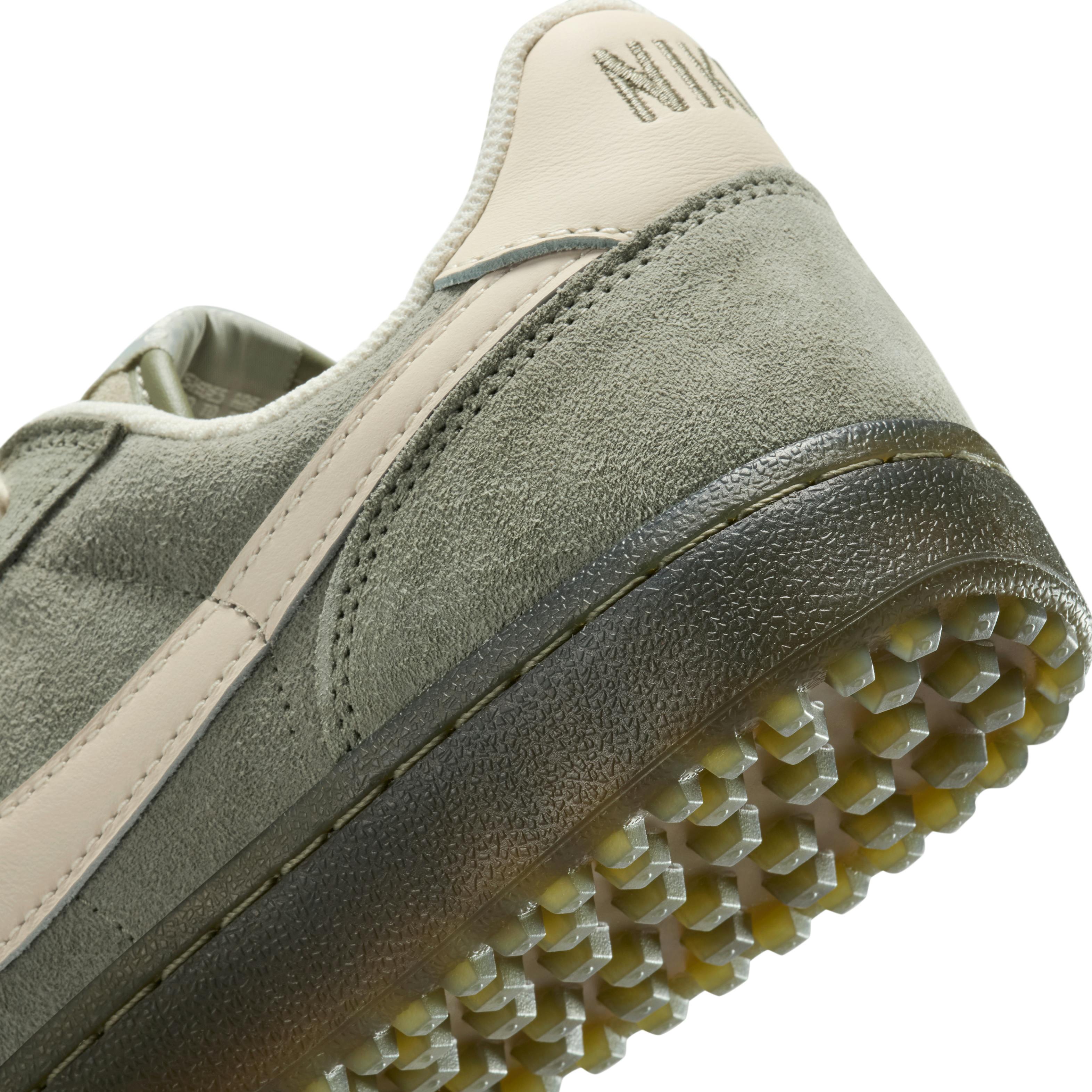 nike field general light army
