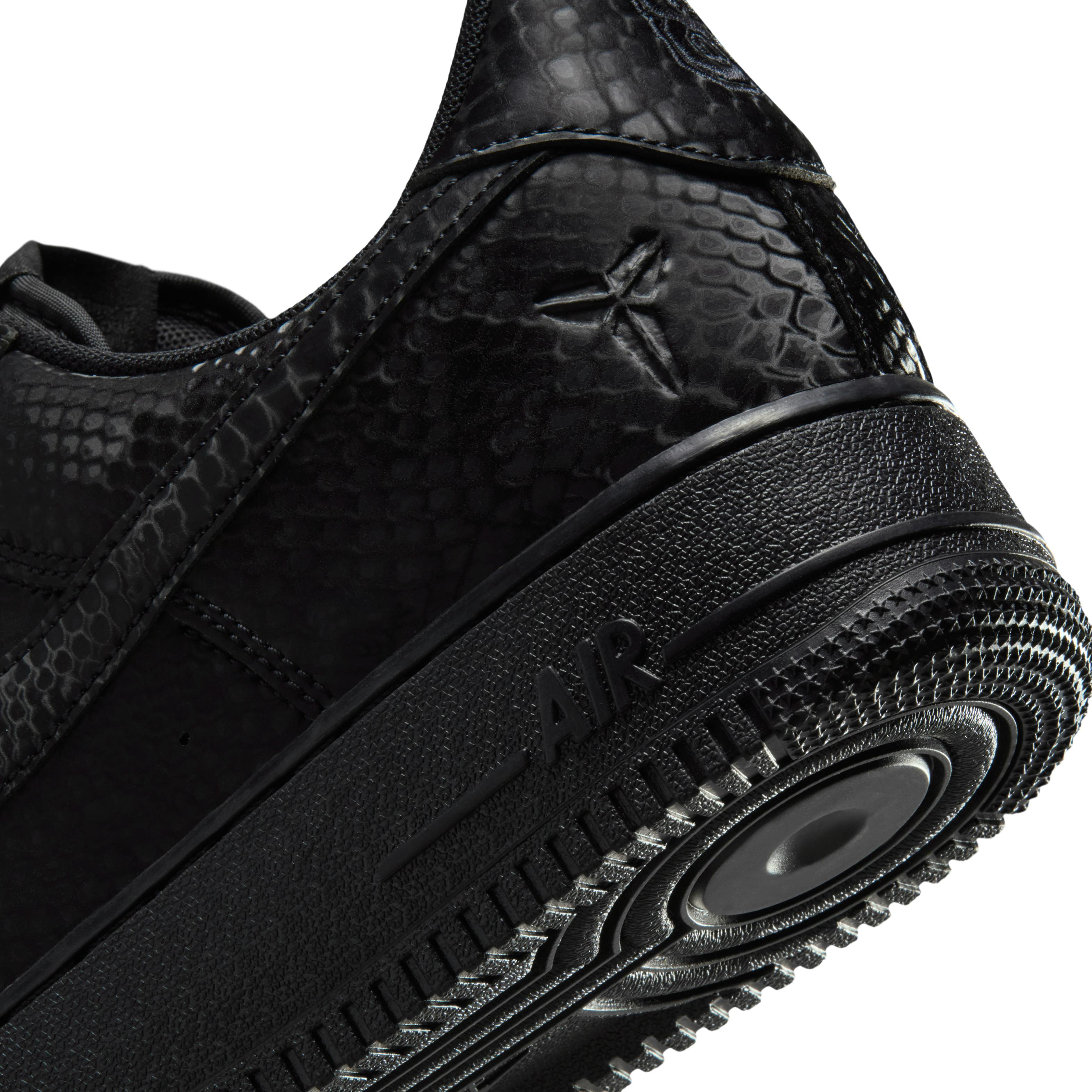 nike kobe air force 1 snakeskin black
