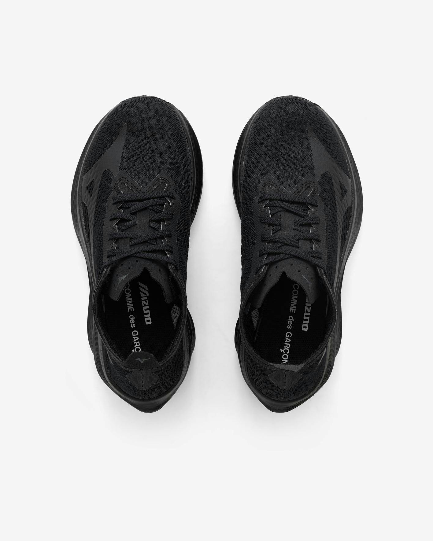 Dover Street Market x Mizuno sneaker