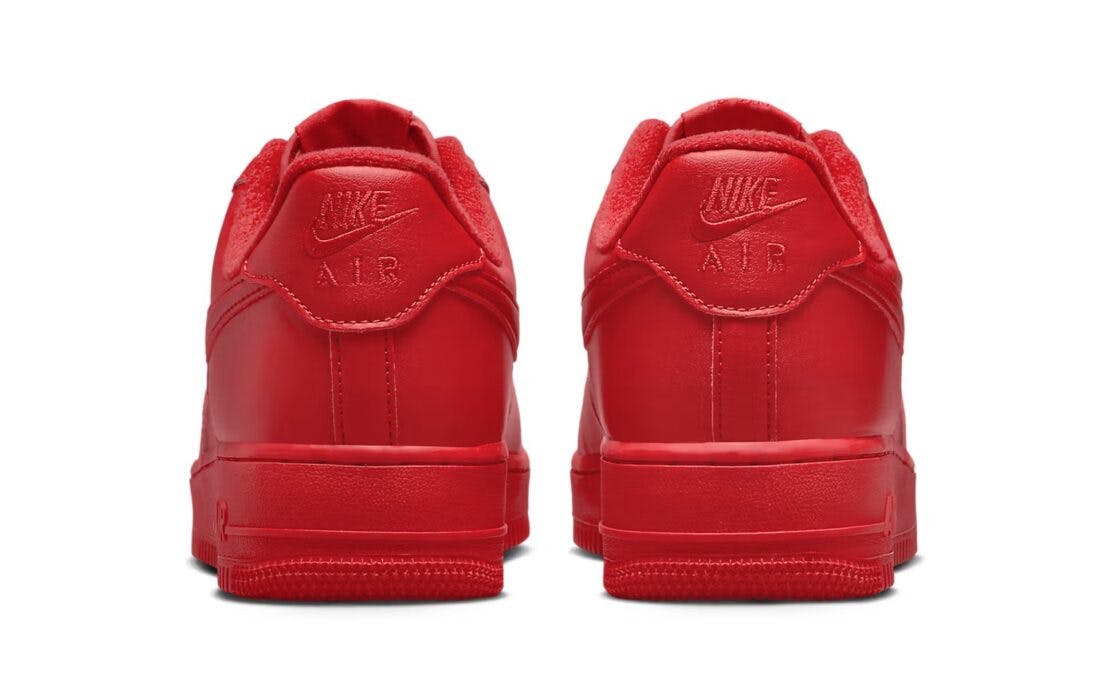 nike-air-force-1-triple-red-sneaker