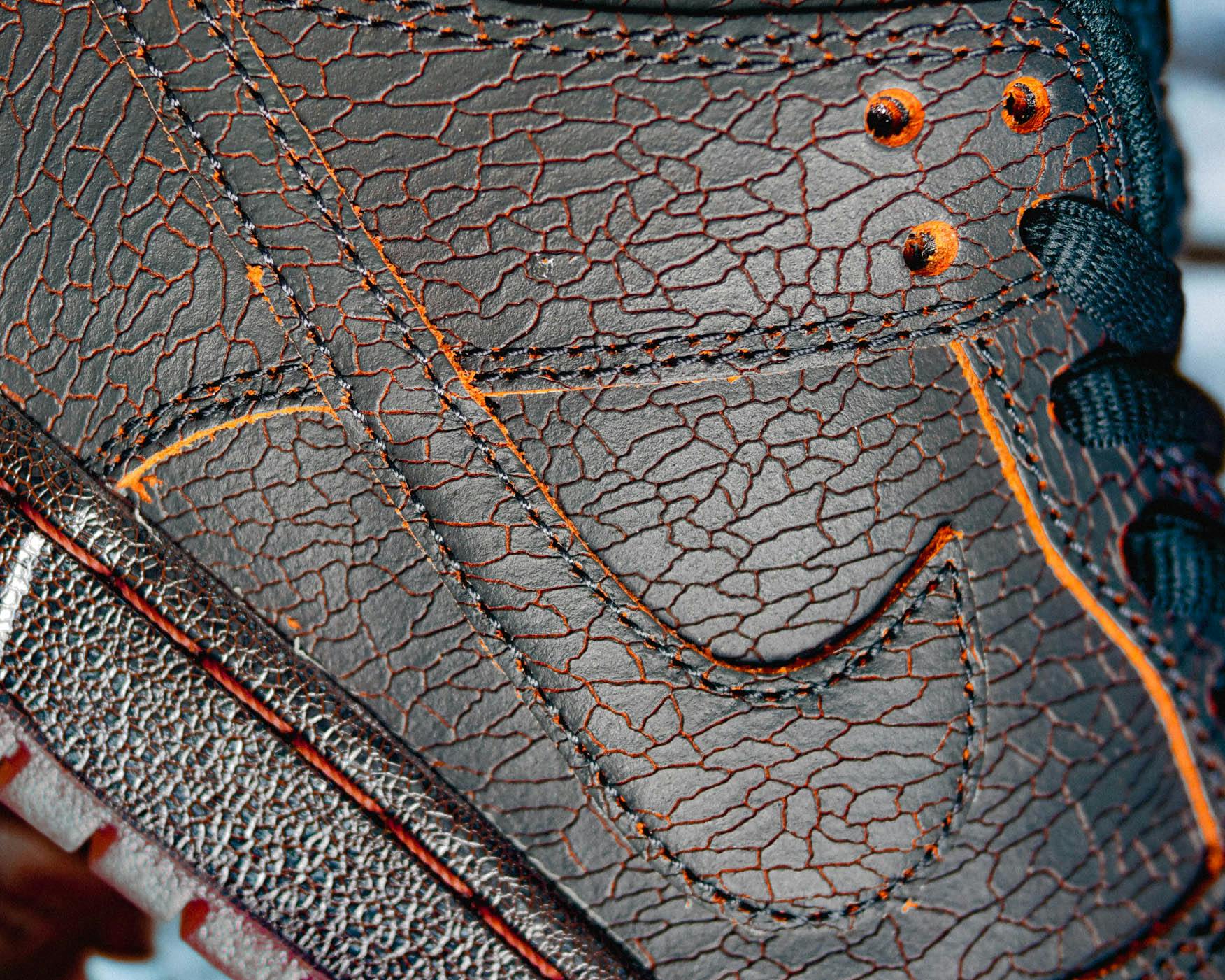 nike sb dunk low krampus