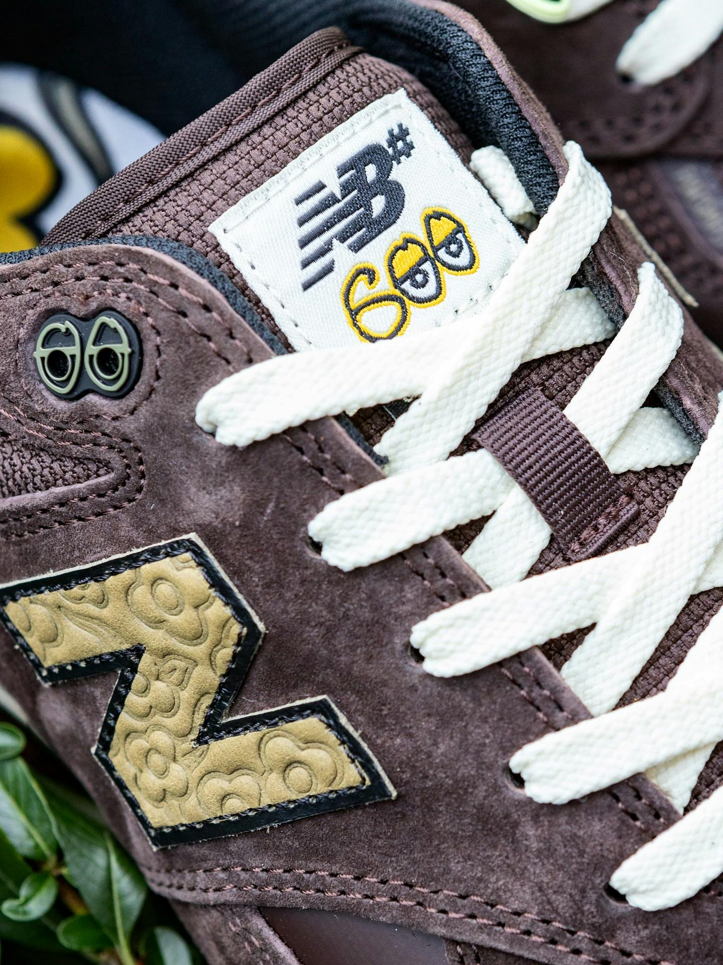 krooked skateboards new balance numeric 600