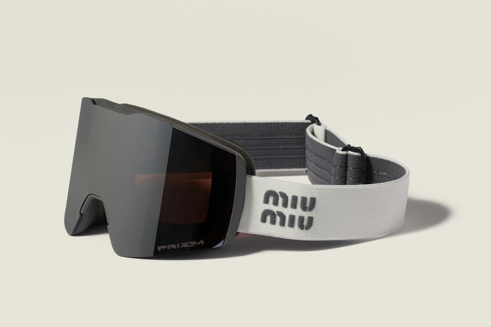Miu Miu Oakley Ski