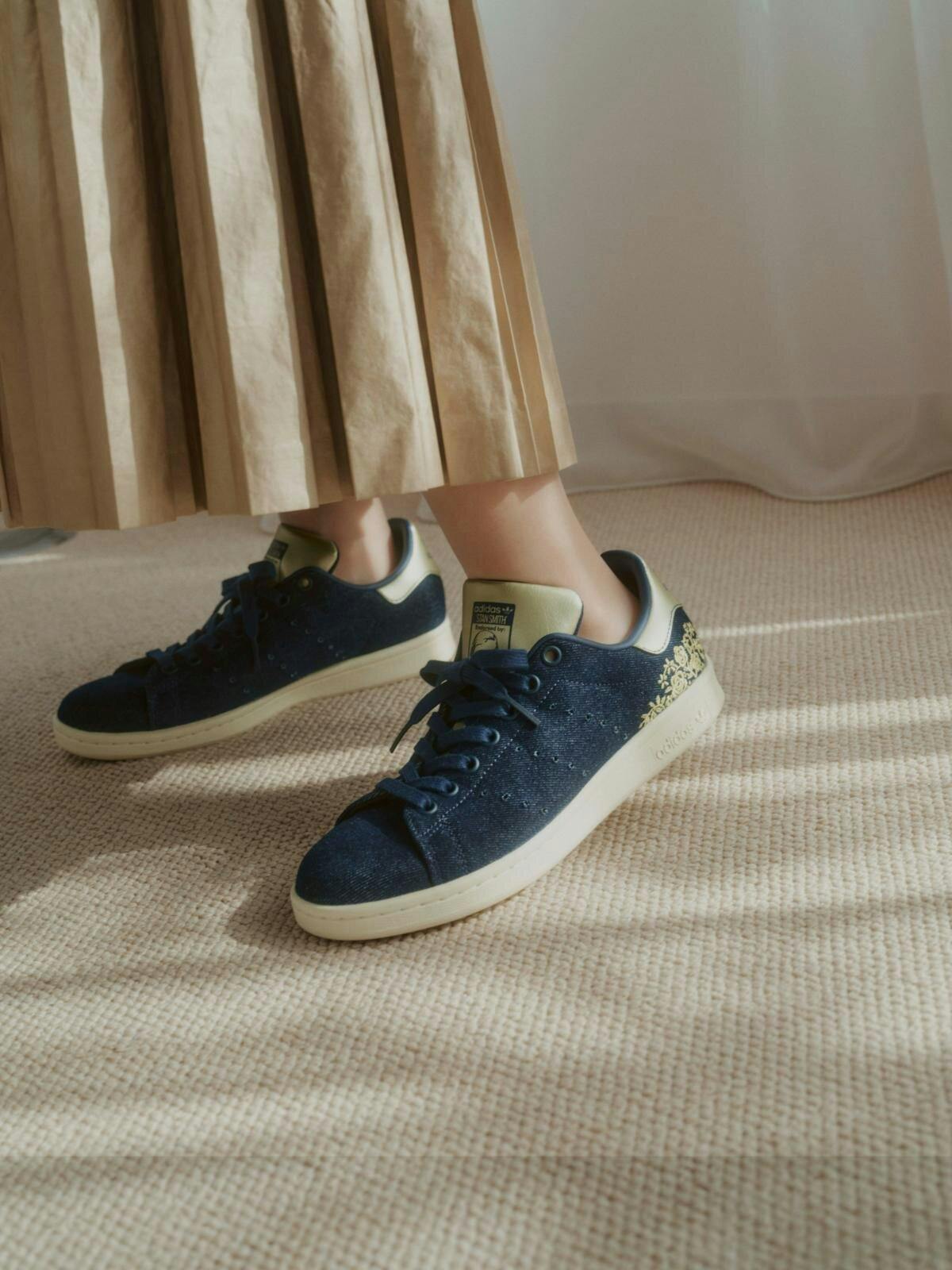 adidas stan smith floral denim shoe