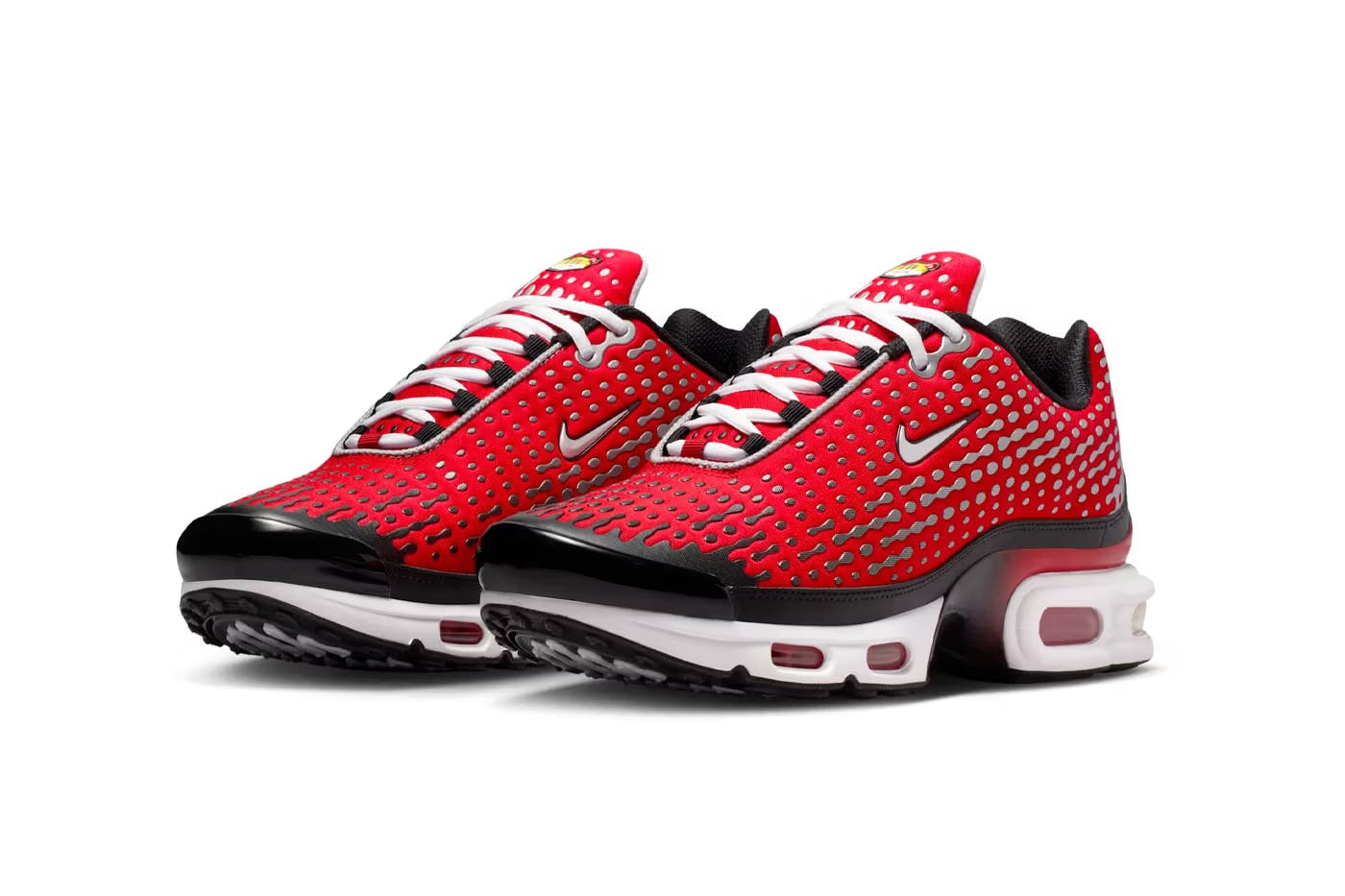 nike-air-max-plus-vii-university-red-sneaker