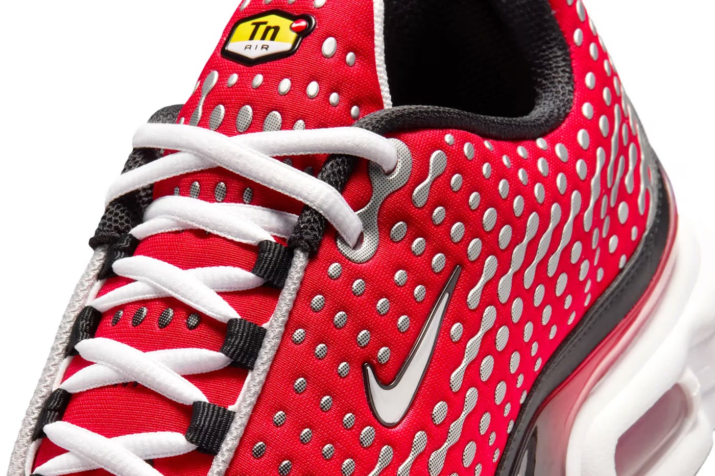 nike-air-max-plus-vii-university-red-sneaker