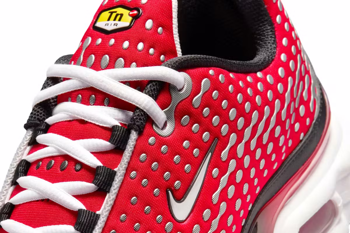 nike-air-max-plus-vii-university-red-sneaker