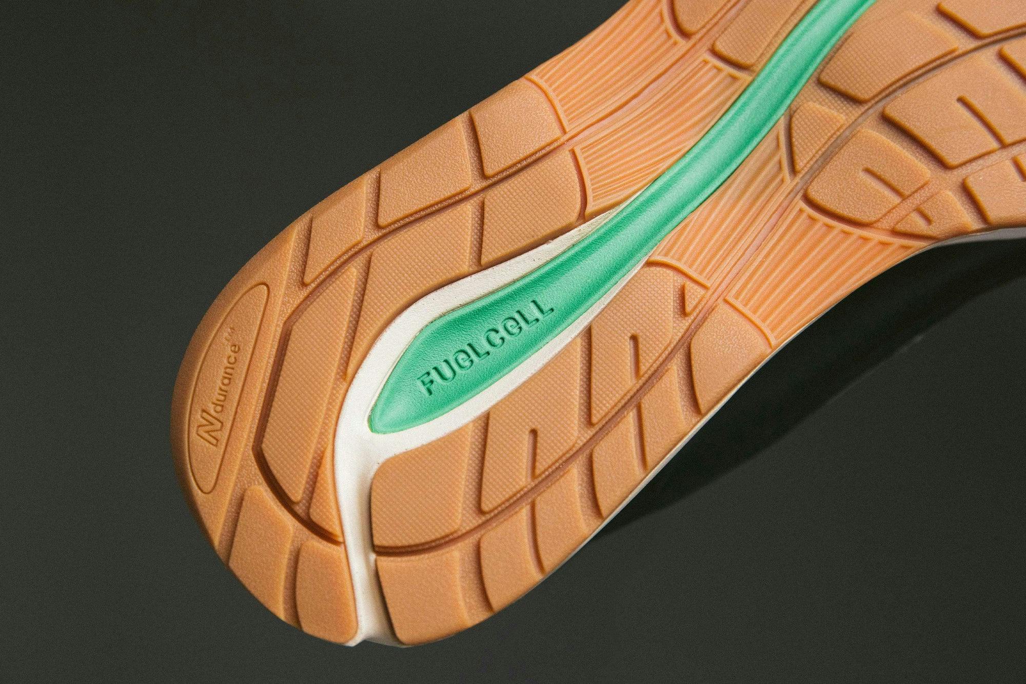 up-there-new-balance-991v2-carbon-fiber