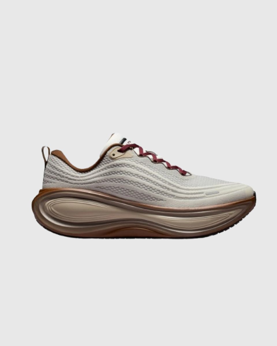 Vomero Plus low-top sneakers