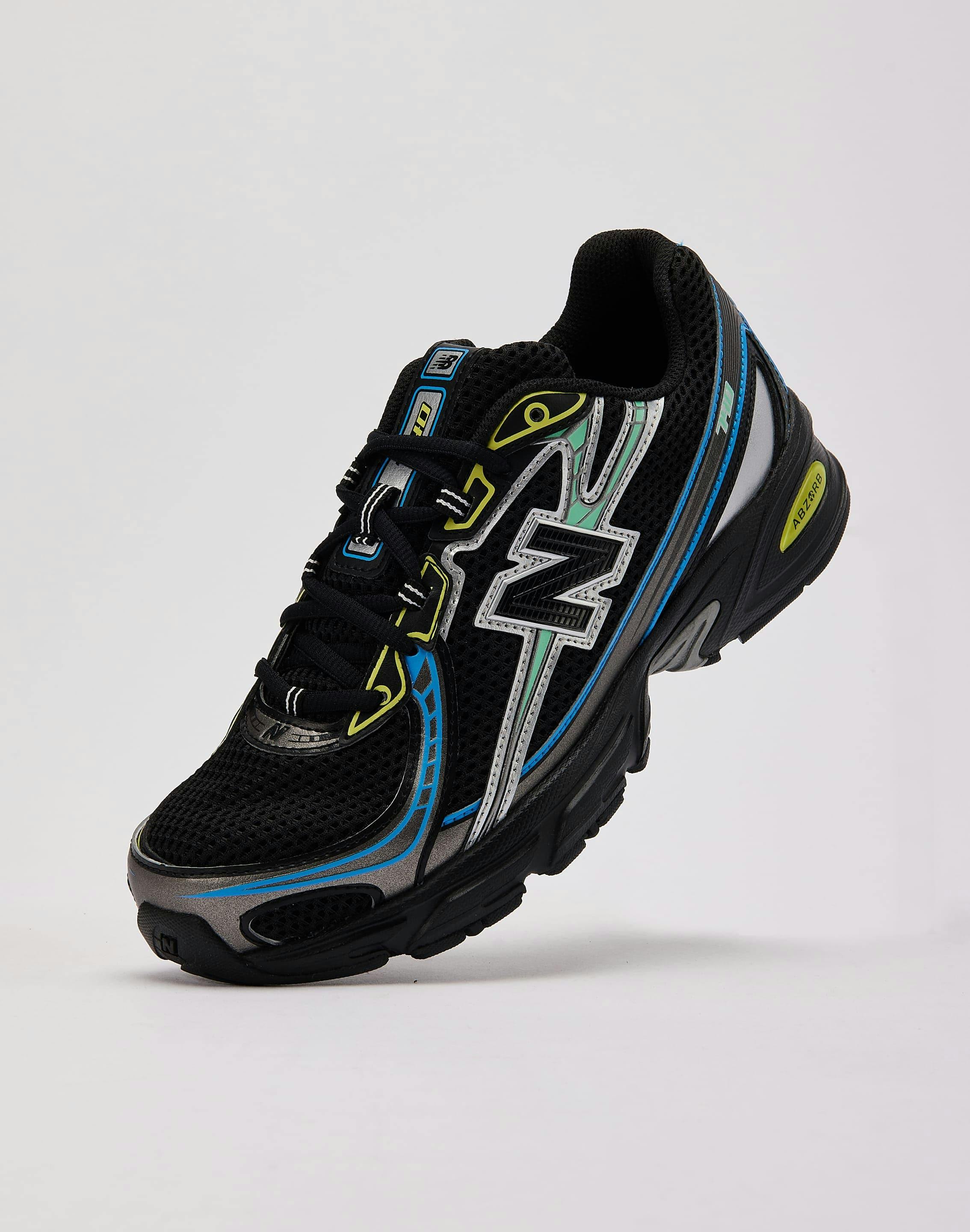 DTLT x New Balance 740