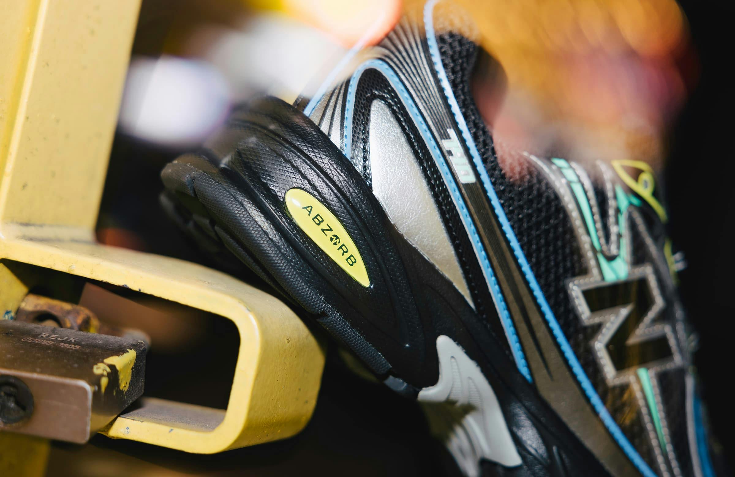 DTLT x New Balance 740