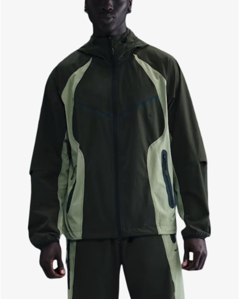 Tech Men's Dri-FIT Woven Color-Block Windrunner