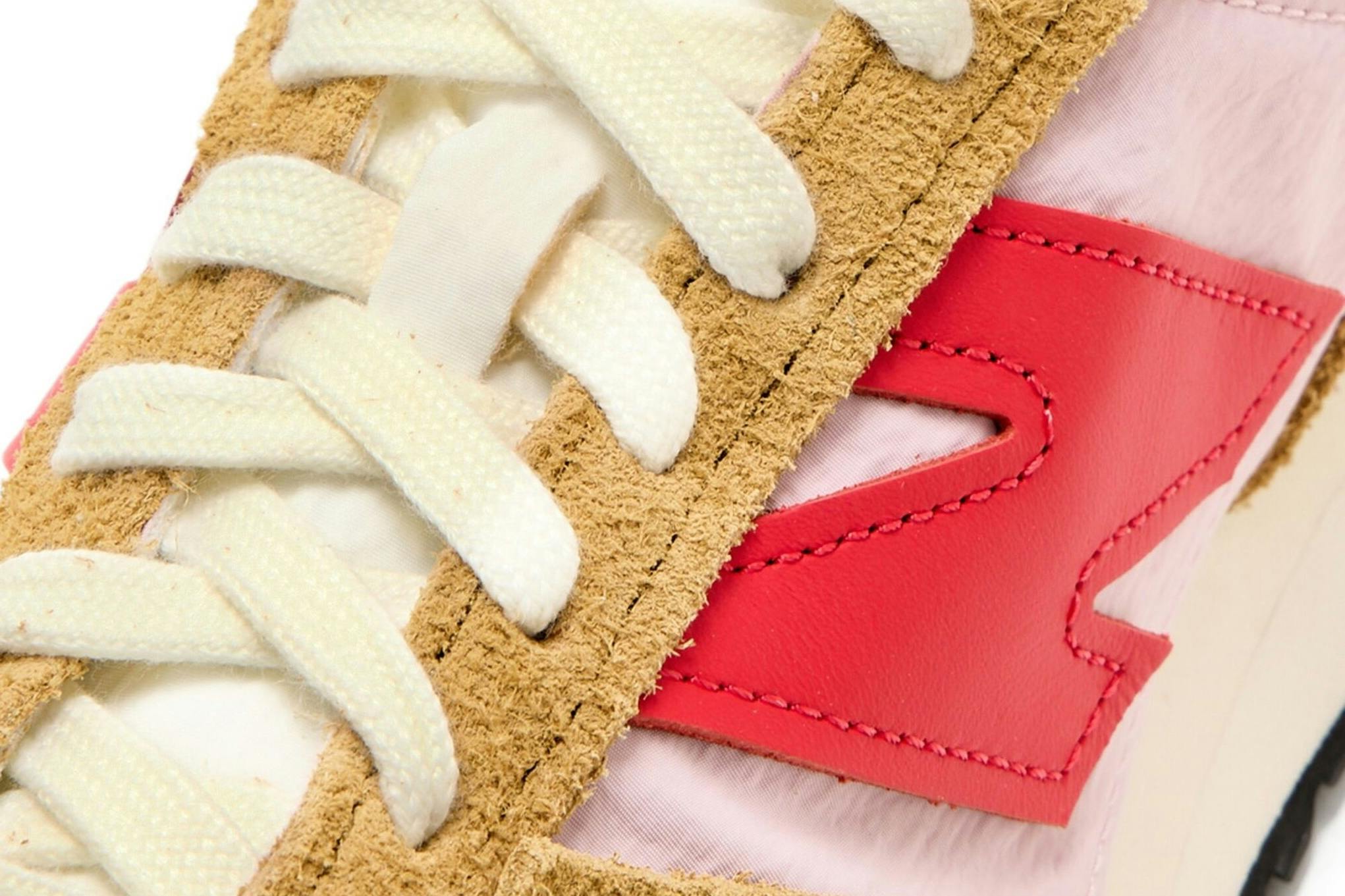 New Balance 471 sneaker pink