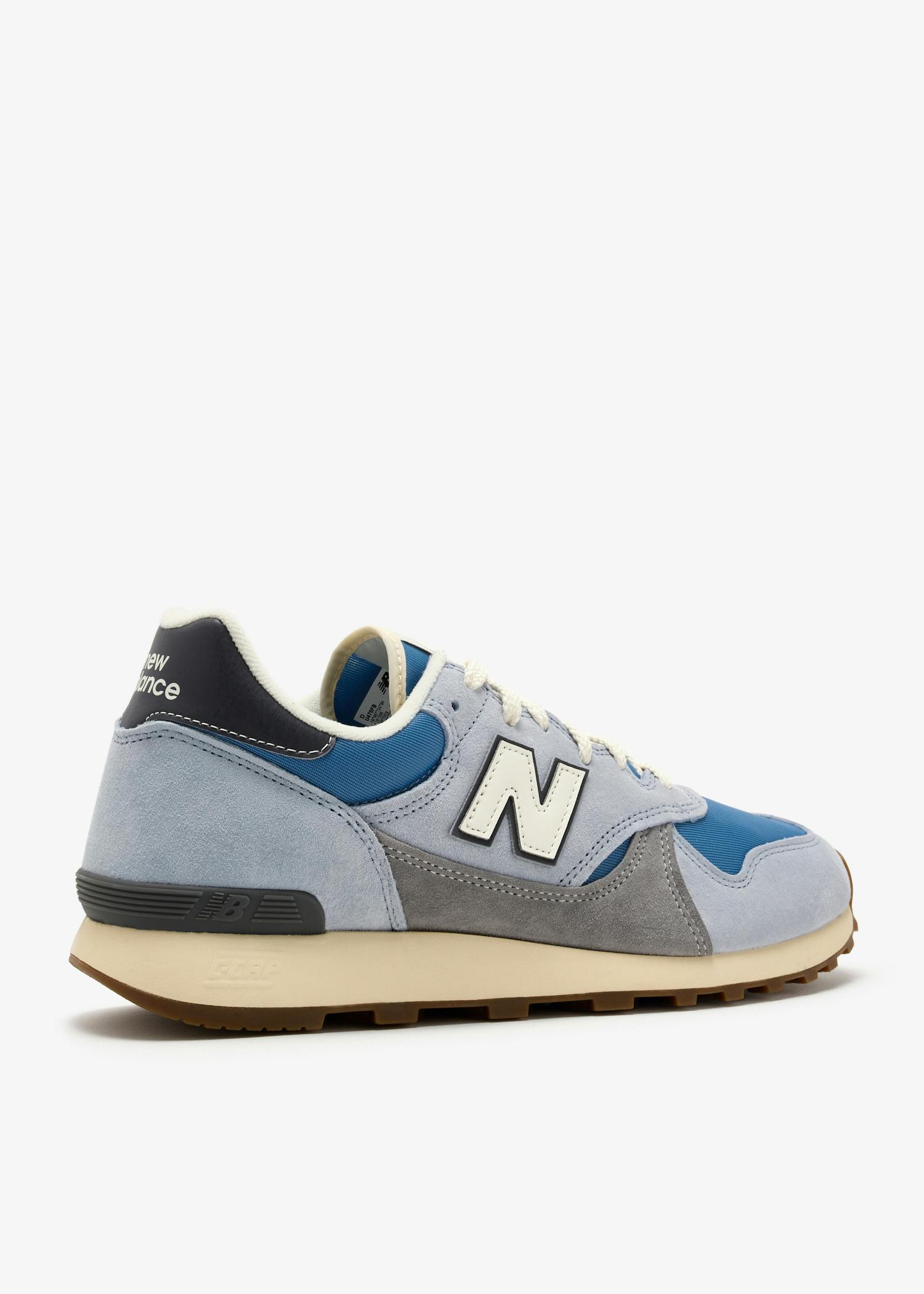 New Balance 475 sneaker in blue