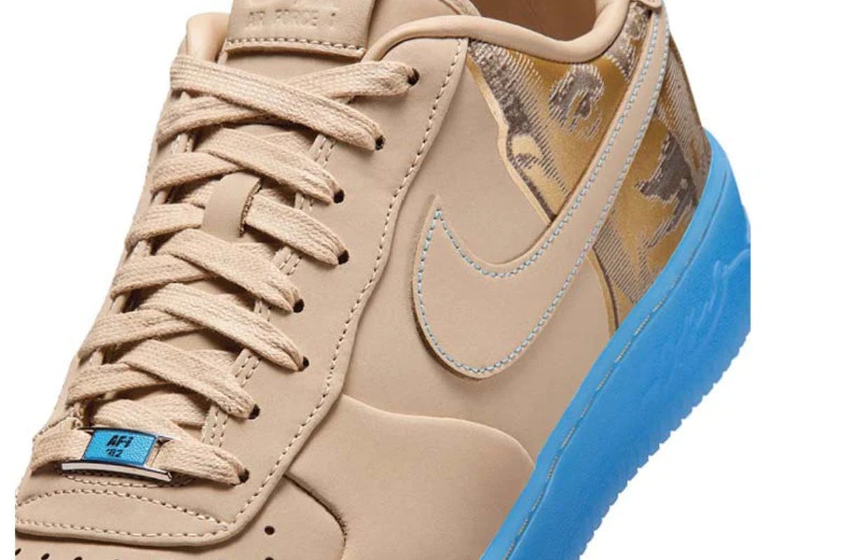 kobe-bryant-nike-air-force-1-low-protro-linen-university-blue