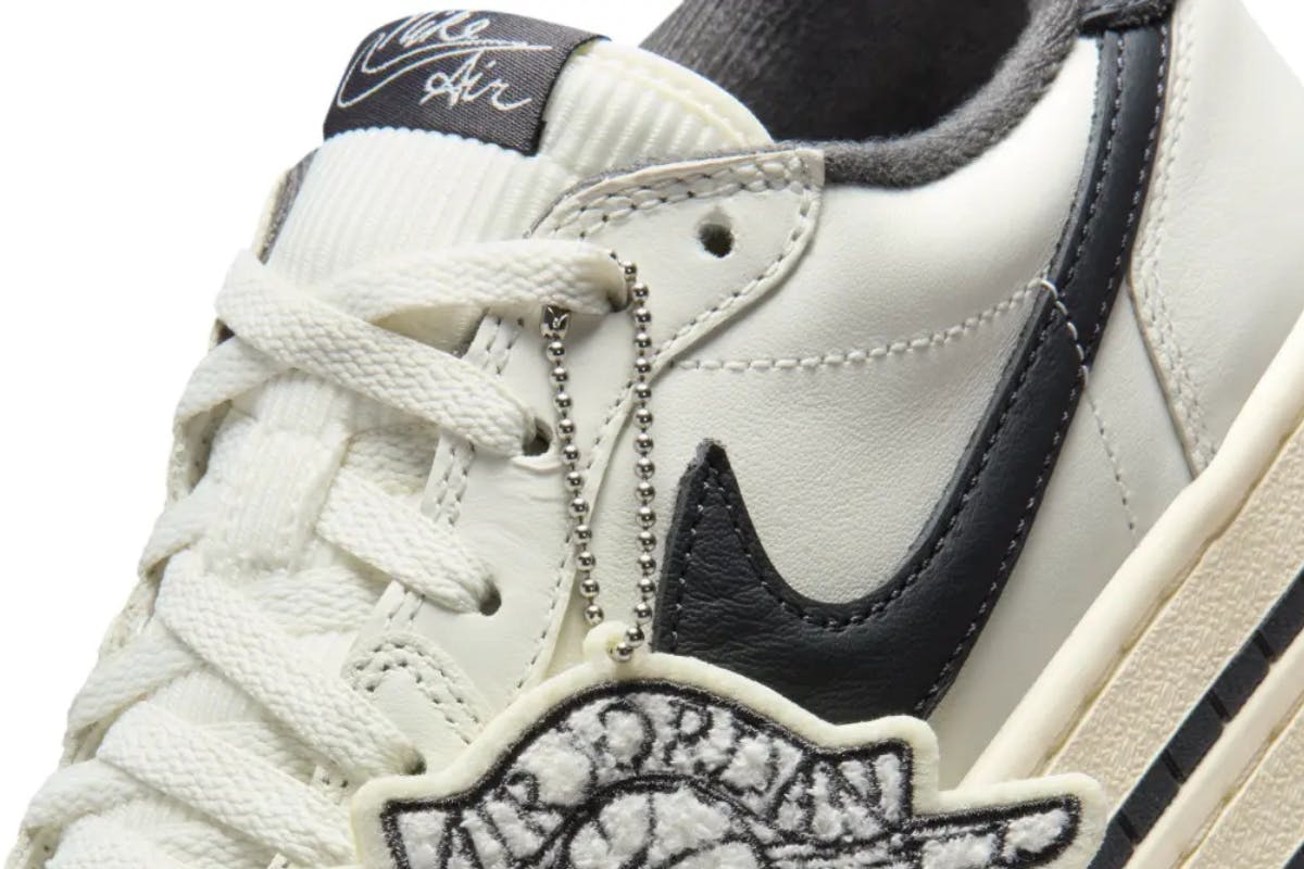 nike-air-jordan-1-triple-stack-sail-black