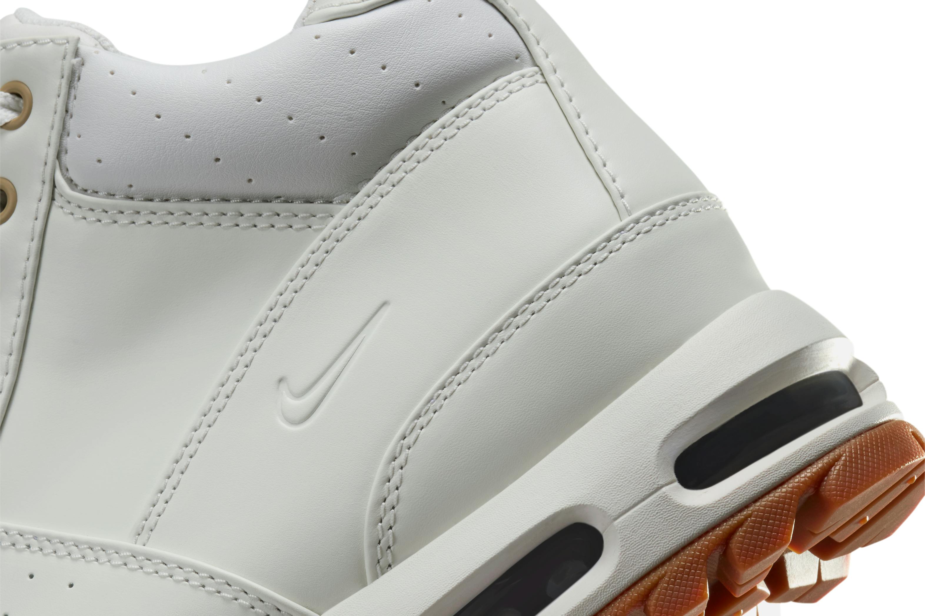 nike air max goadome summit white