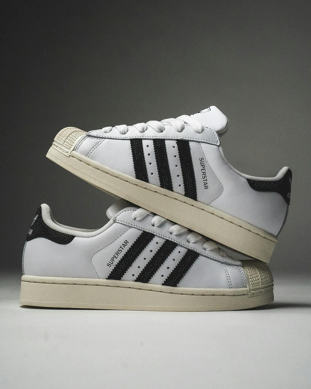 adidas gazelle silver green womens Adidas Superstar ADV – Atlas
