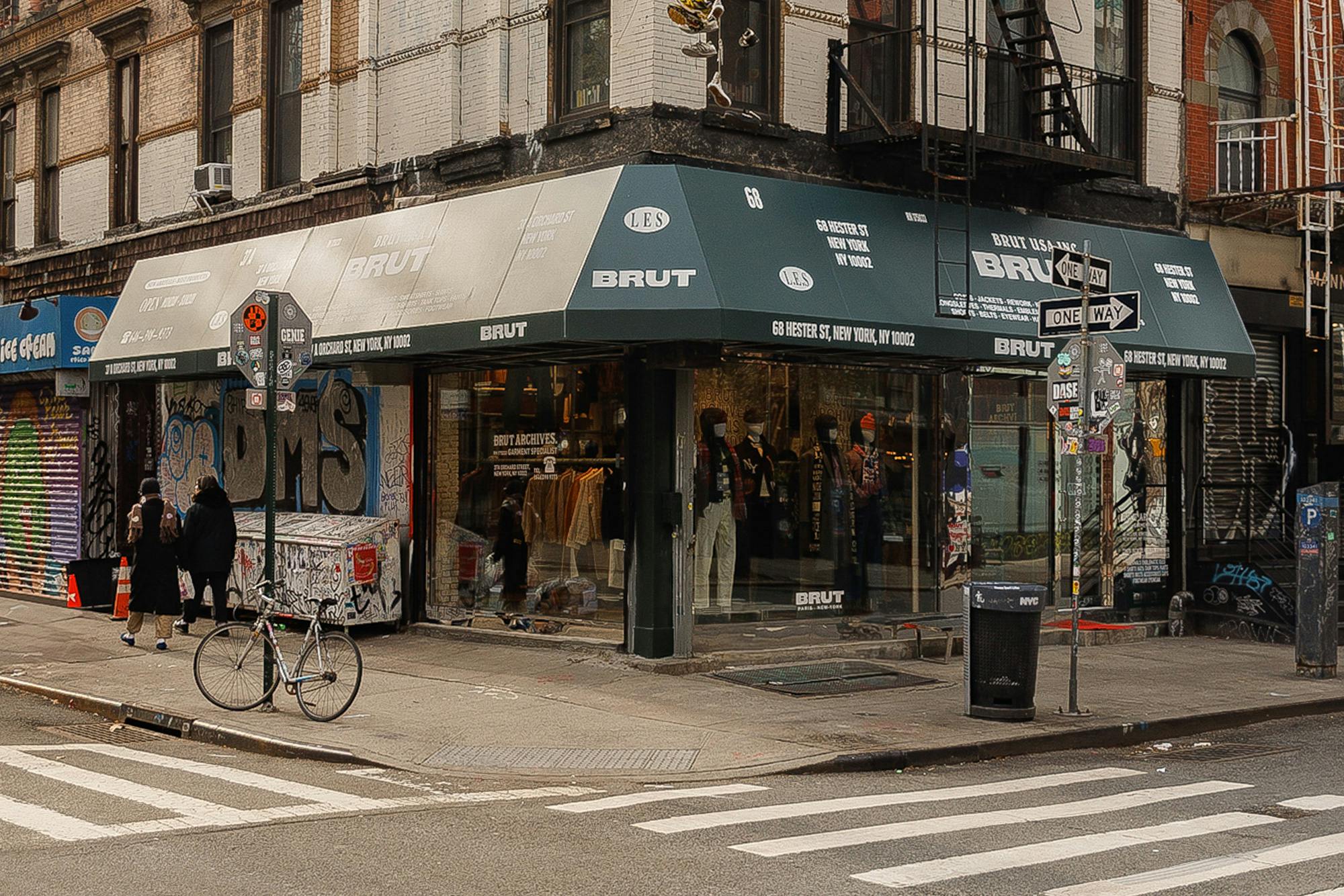 Why This Paris Store Has New Yorkers Lining Up in the Freezing Cold