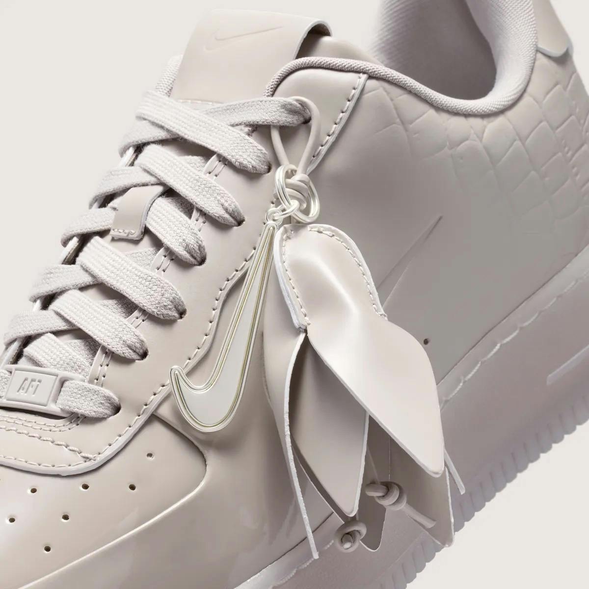 what is air force 1 made of