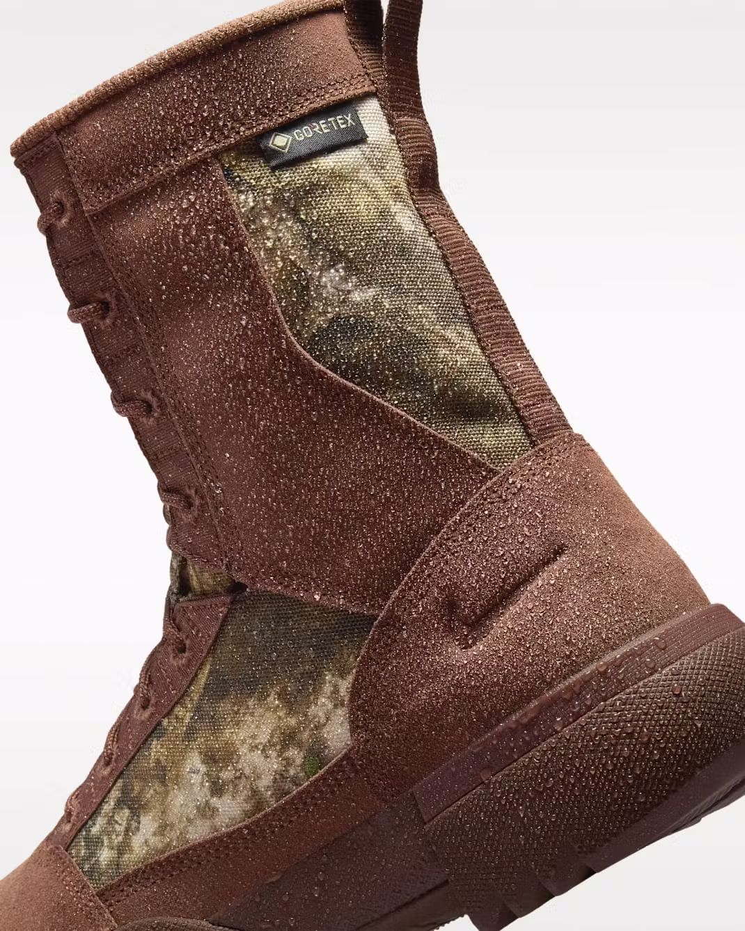 nike army camo shoes