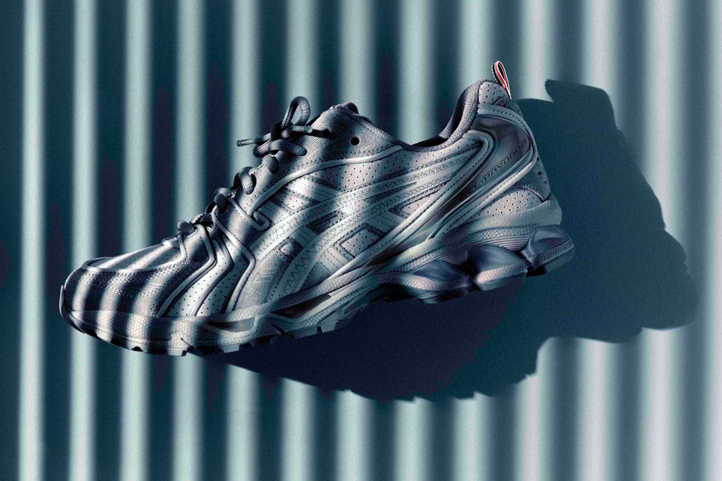 kanye west foam runner shoes