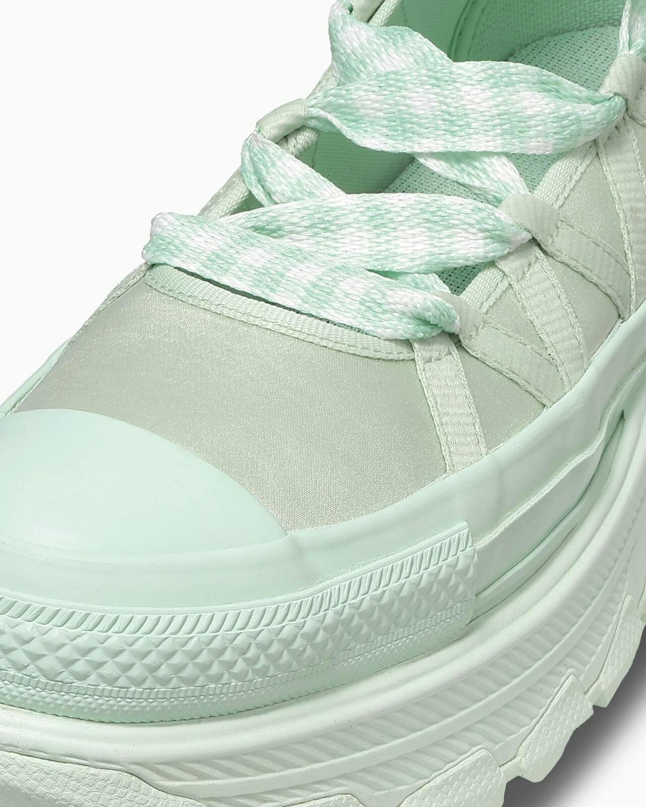 The Converse All Star Trek Wave BL OX Gingham Pack Has Sole