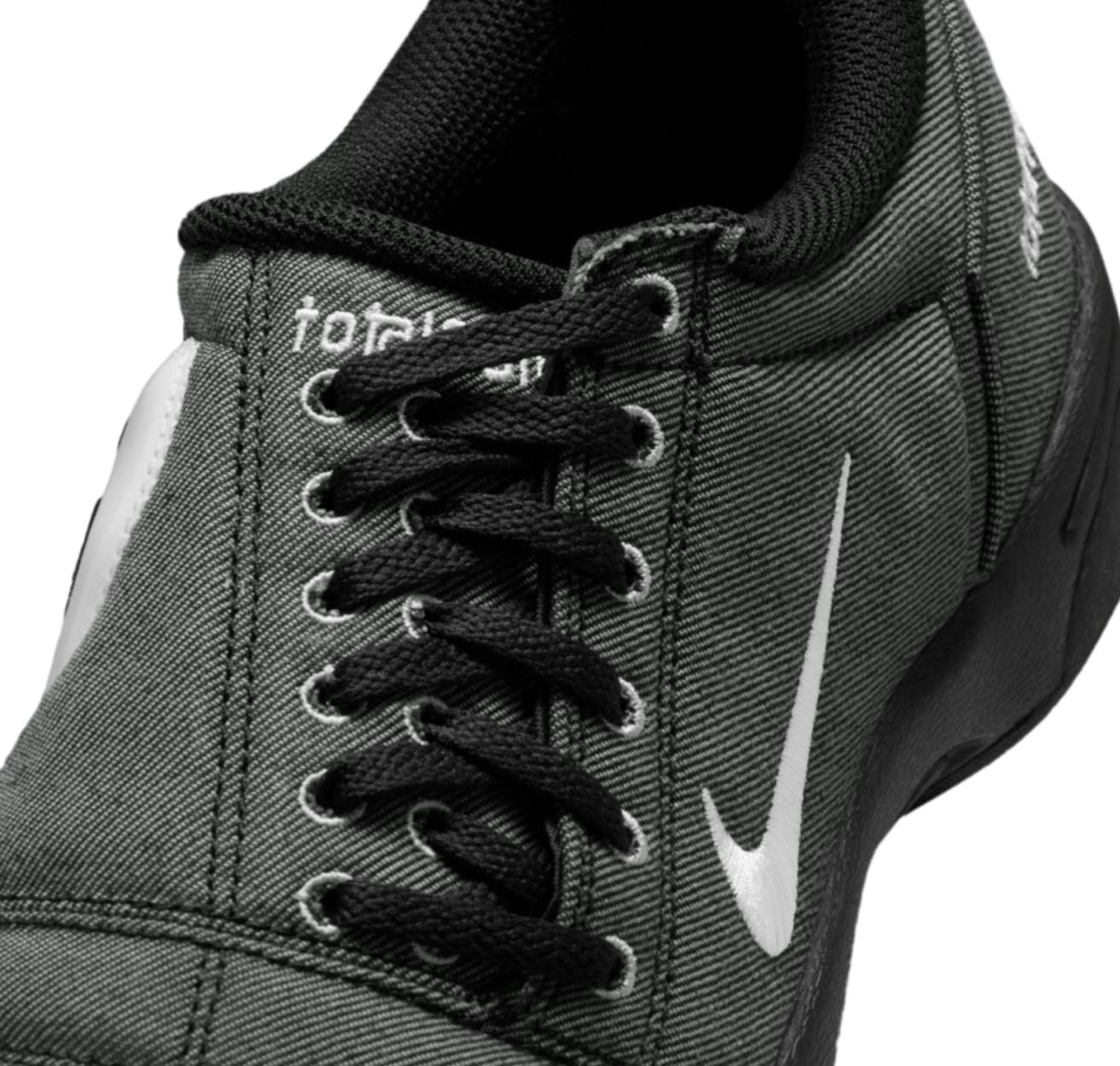 nike theas all black