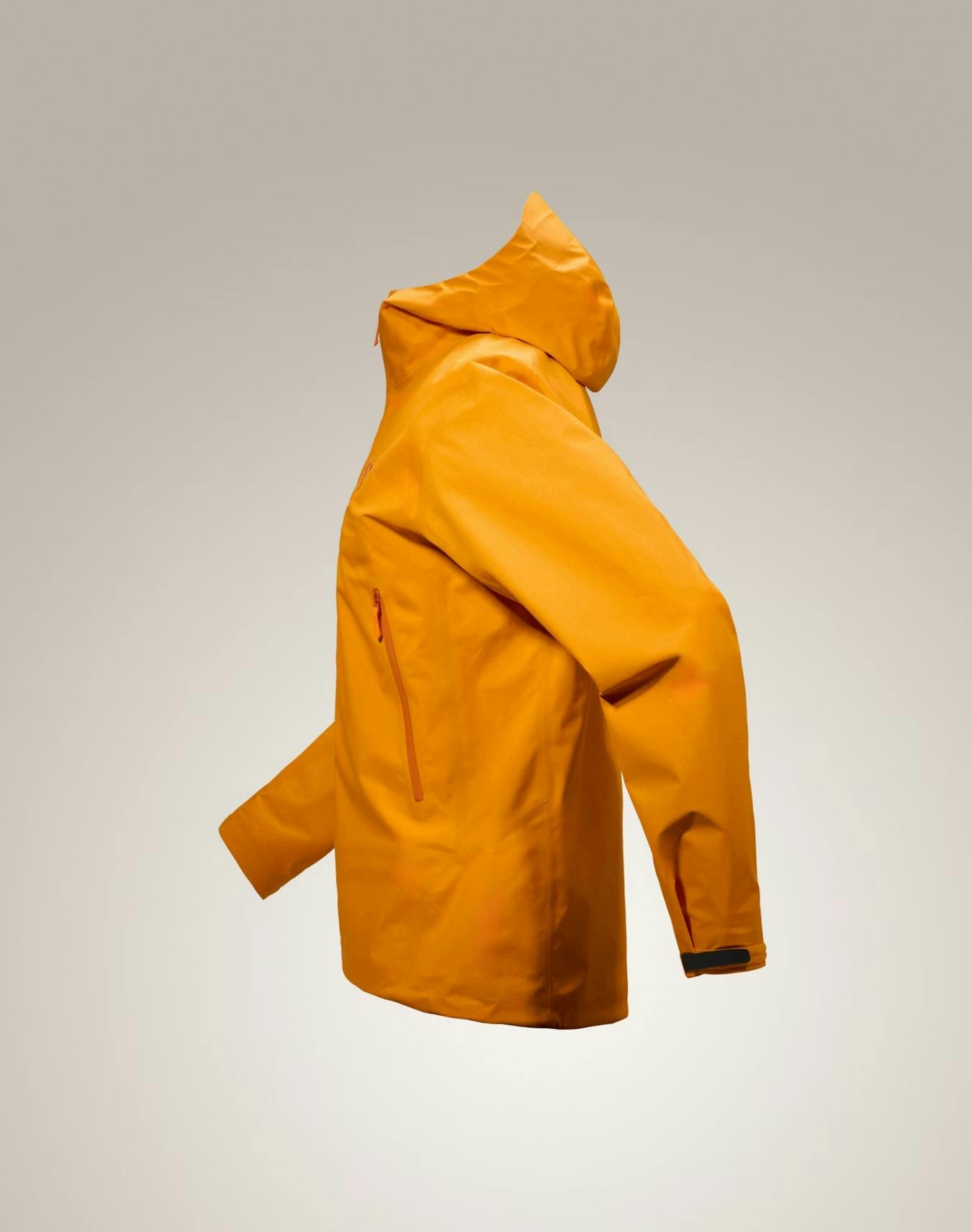 BEAMS別注 ARC’TERYX Beta Jacket L Blaze Arc'Teryx X Beams Beta Jacket - Tranquil | Editorialist
