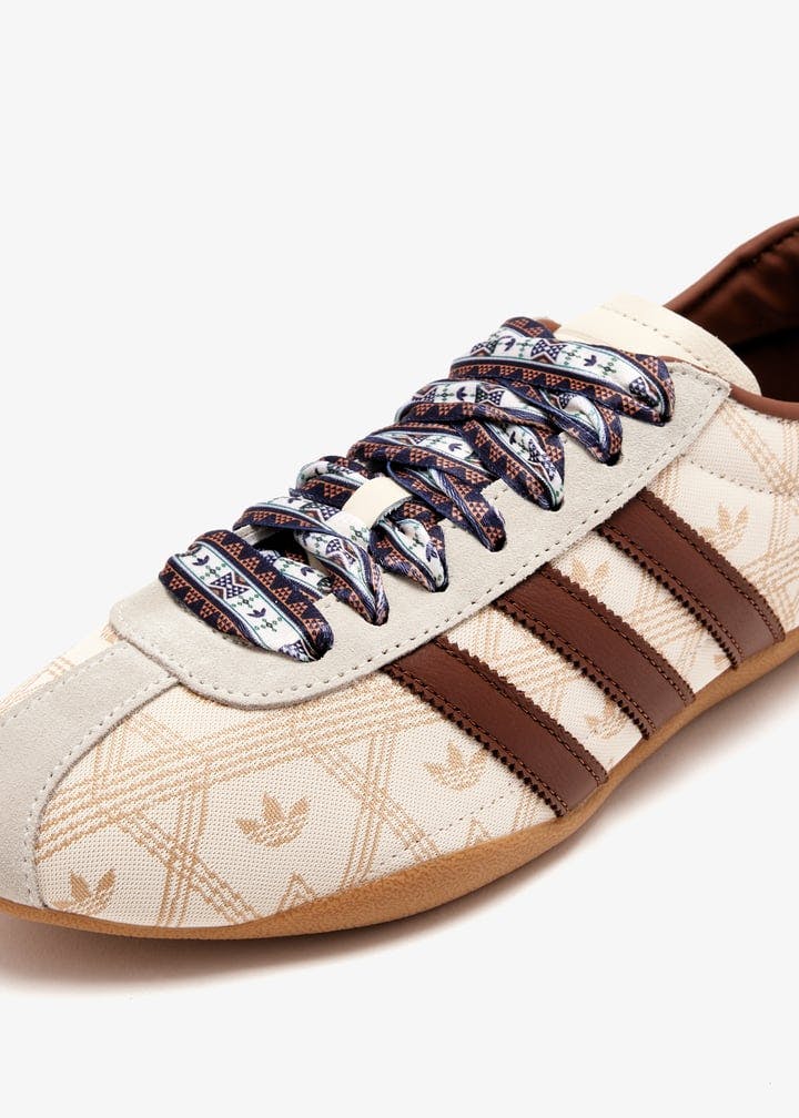 adidas gazelle silver green womens Reebok Men's Hammer Pro LTD Blue / Yellow Low Top Sneakers main image 0