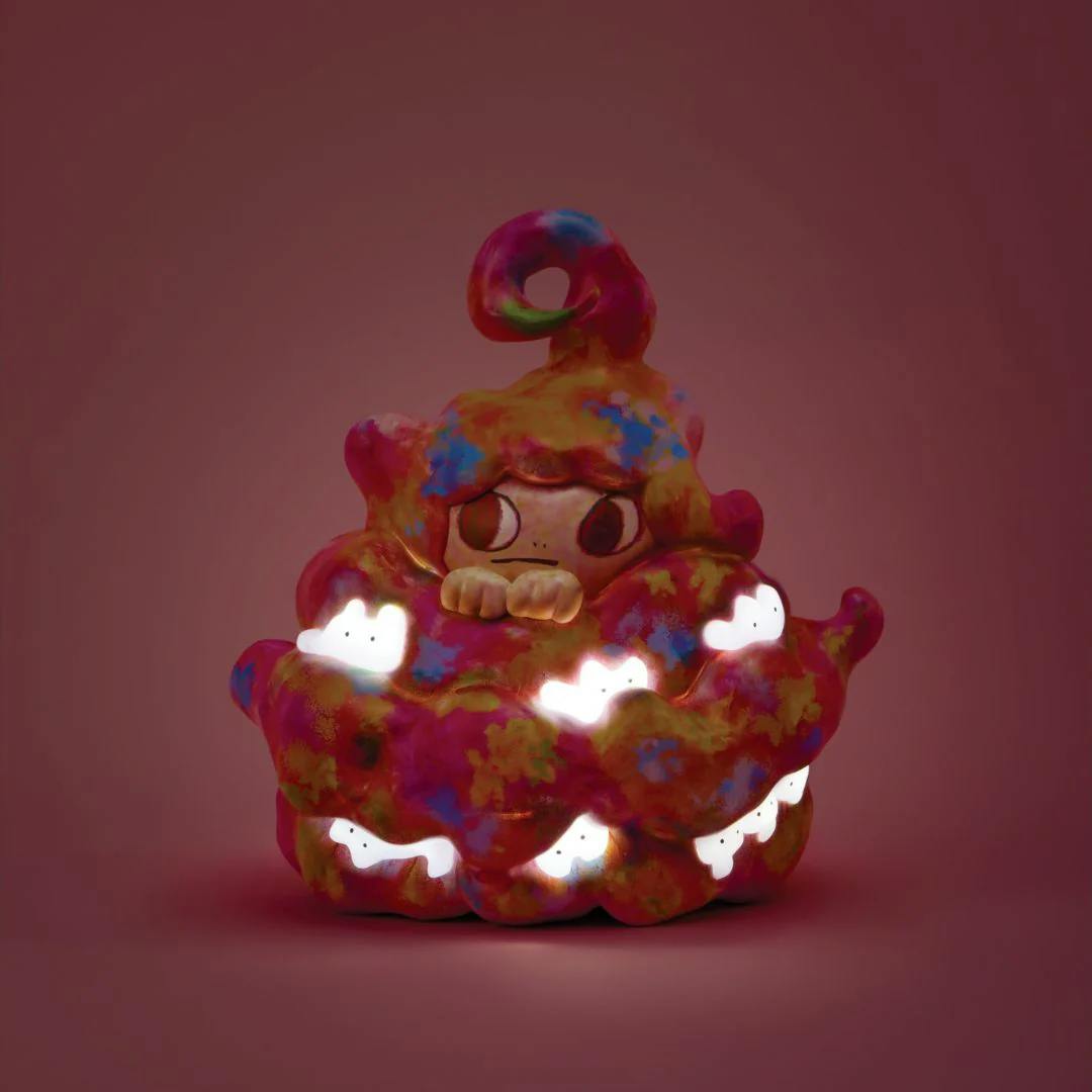 Ayako Rokkaku Made a Lamp From Abstract Fingerpaintings