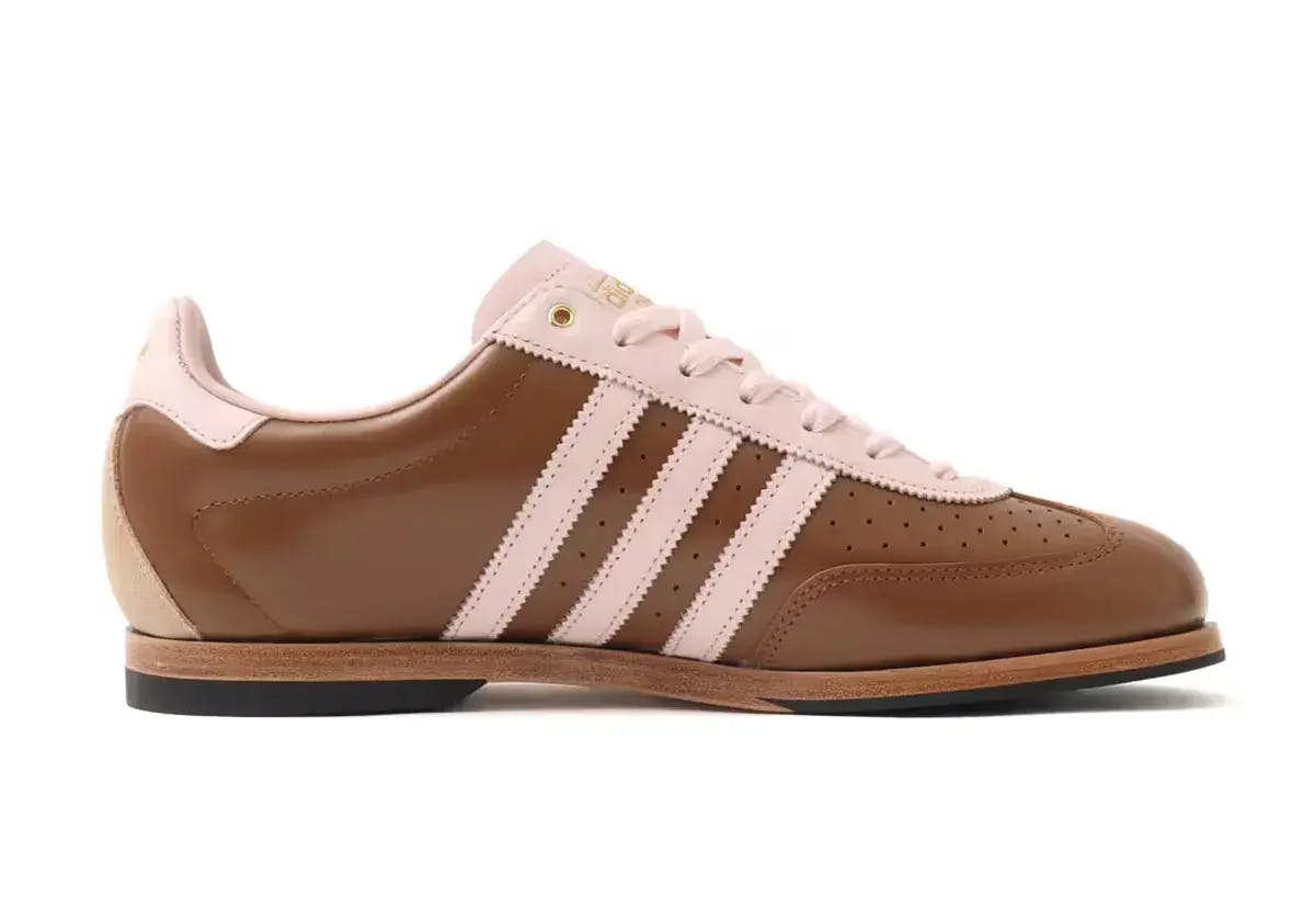 adidas gazelle silver green womens Elite Men’s Predator Black/Carbon Right Hand Bowling Shoes main image 1