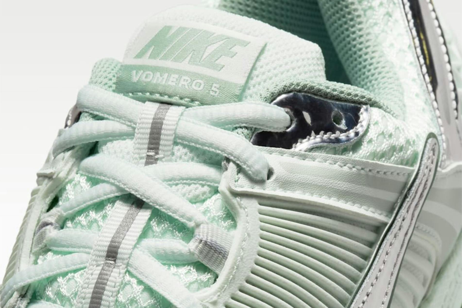 Even When Barely Green, Nike’s Most Versatile Dad Shoe Is Still a Flex